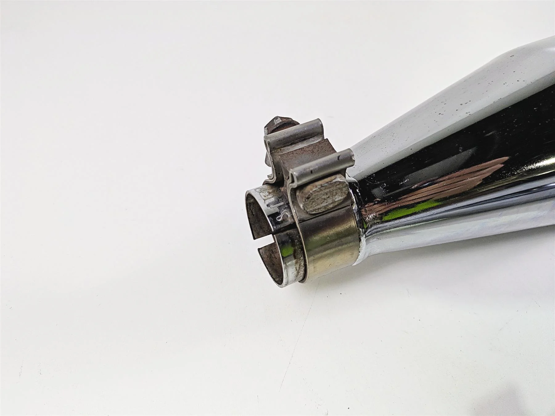 2016 Harley Touring FLHR Road King  4" Chrome Slash Cut Vance Hines Muffler 16763 - Image 3