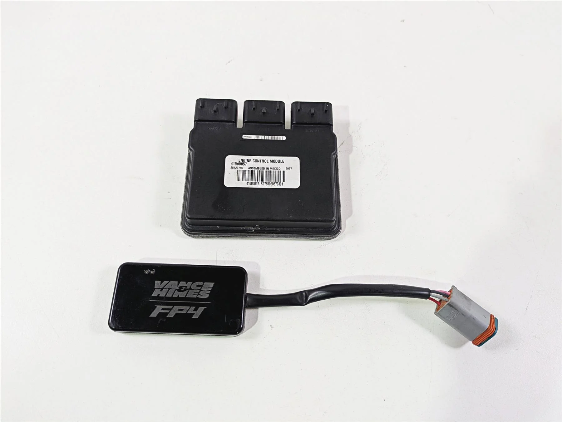 2016 Harley Touring FLHR Road King  Cdi Ecm Ecu Engine Control Module & FP4 Vance Hines Fuel Pak 66043 41000057