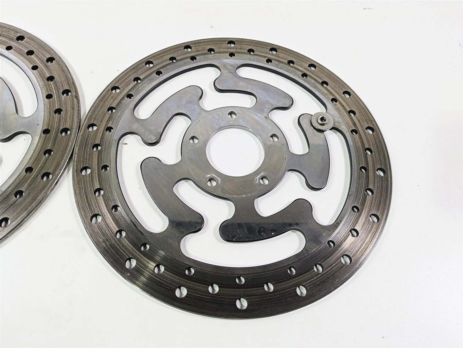 2016 Harley Touring FLHR Road King  Front Brake Disc Rotor Set 41808-08 - Image 3