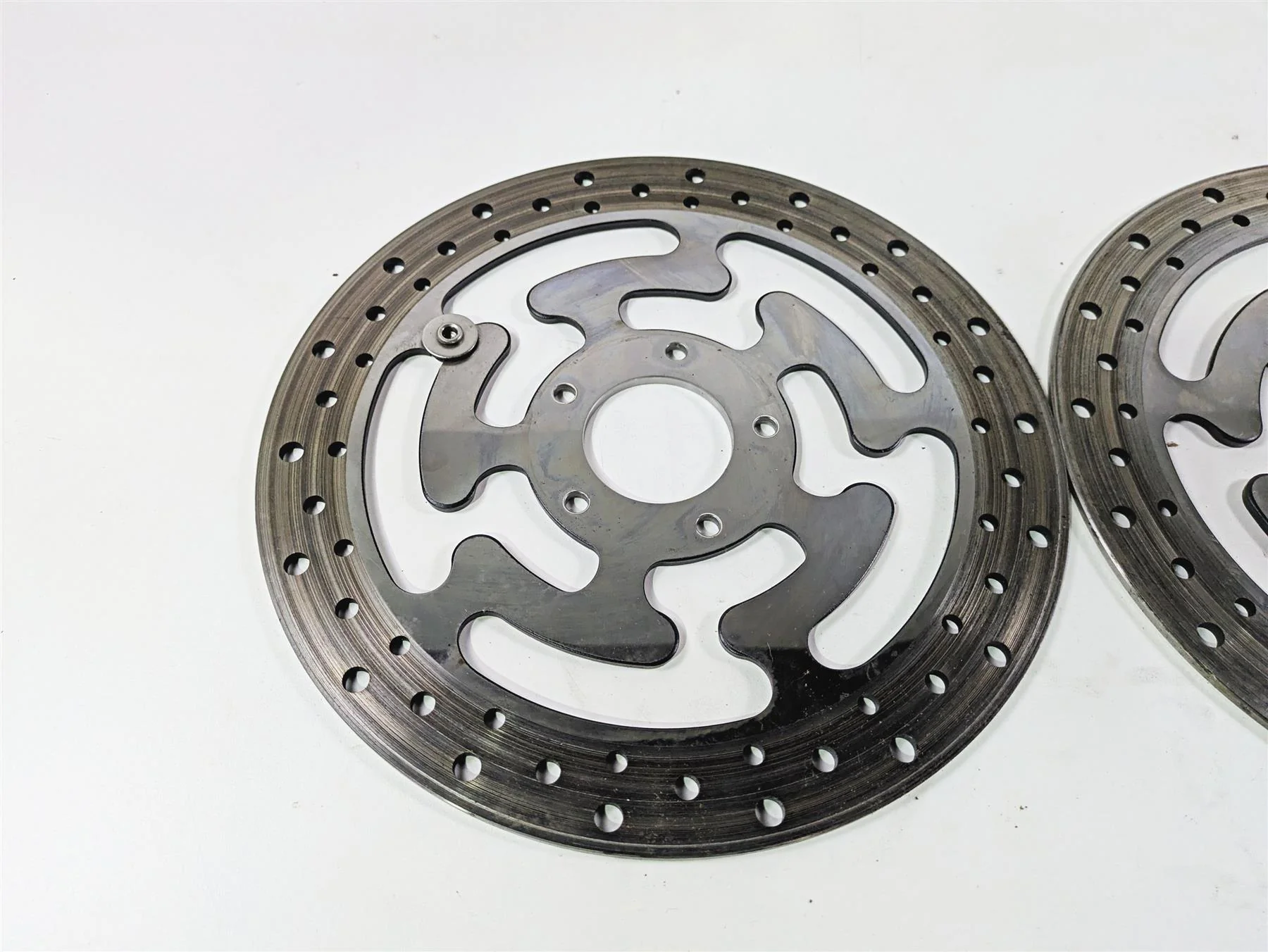 2016 Harley Touring FLHR Road King  Front Brake Disc Rotor Set 41808-08 - Image 4