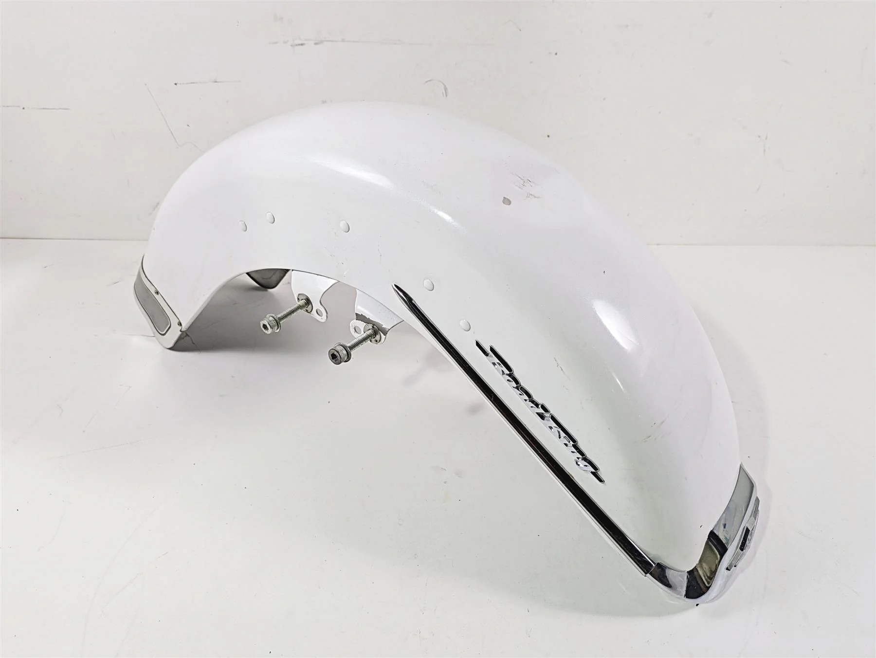 2016 Harley Touring FLHR Road King  Front Fender - Dent On Top 58900032 - Image 12