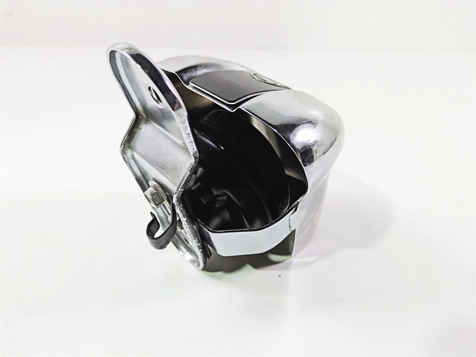 2016 Harley Touring FLHR Road King  Horn With Cover 61300478A - Image 7