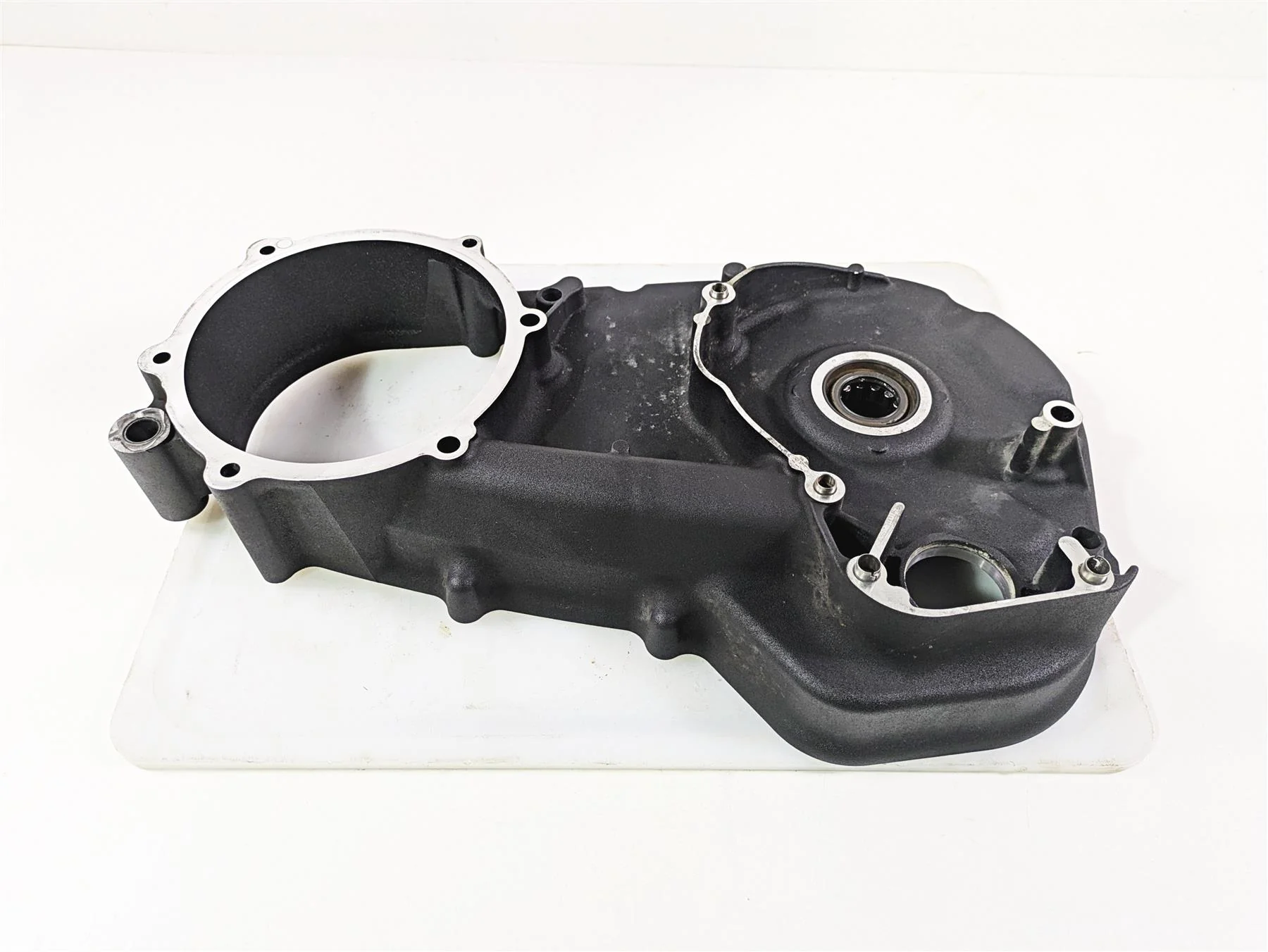 2016 Harley Touring FLHR Road King  Inner Primary Drive Clutch Cover 60677-07A - Image 5