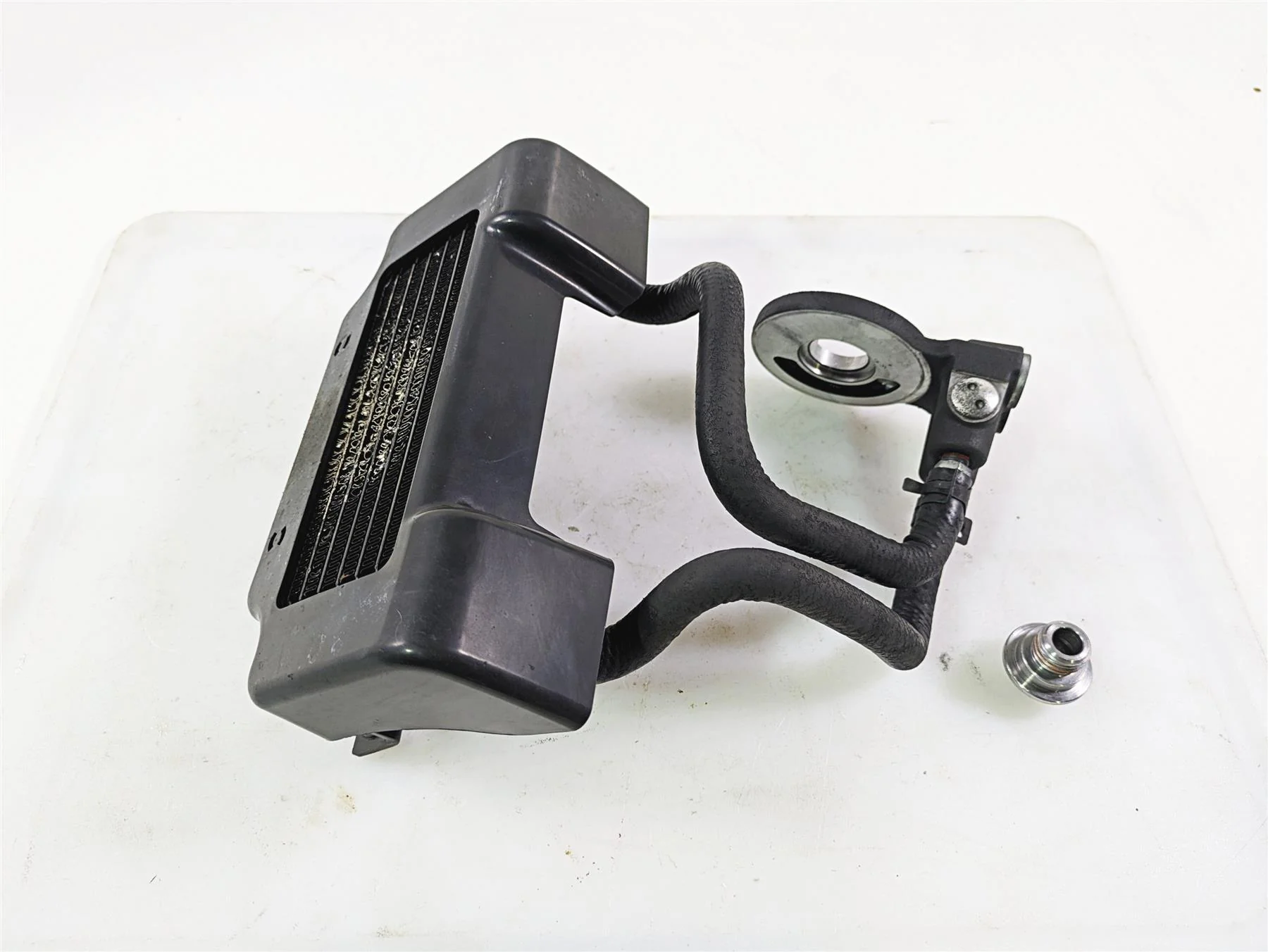 2016 Harley Touring FLHR Road King  Oil Filter & Cover & Flange READ 63083-11A - Image 11