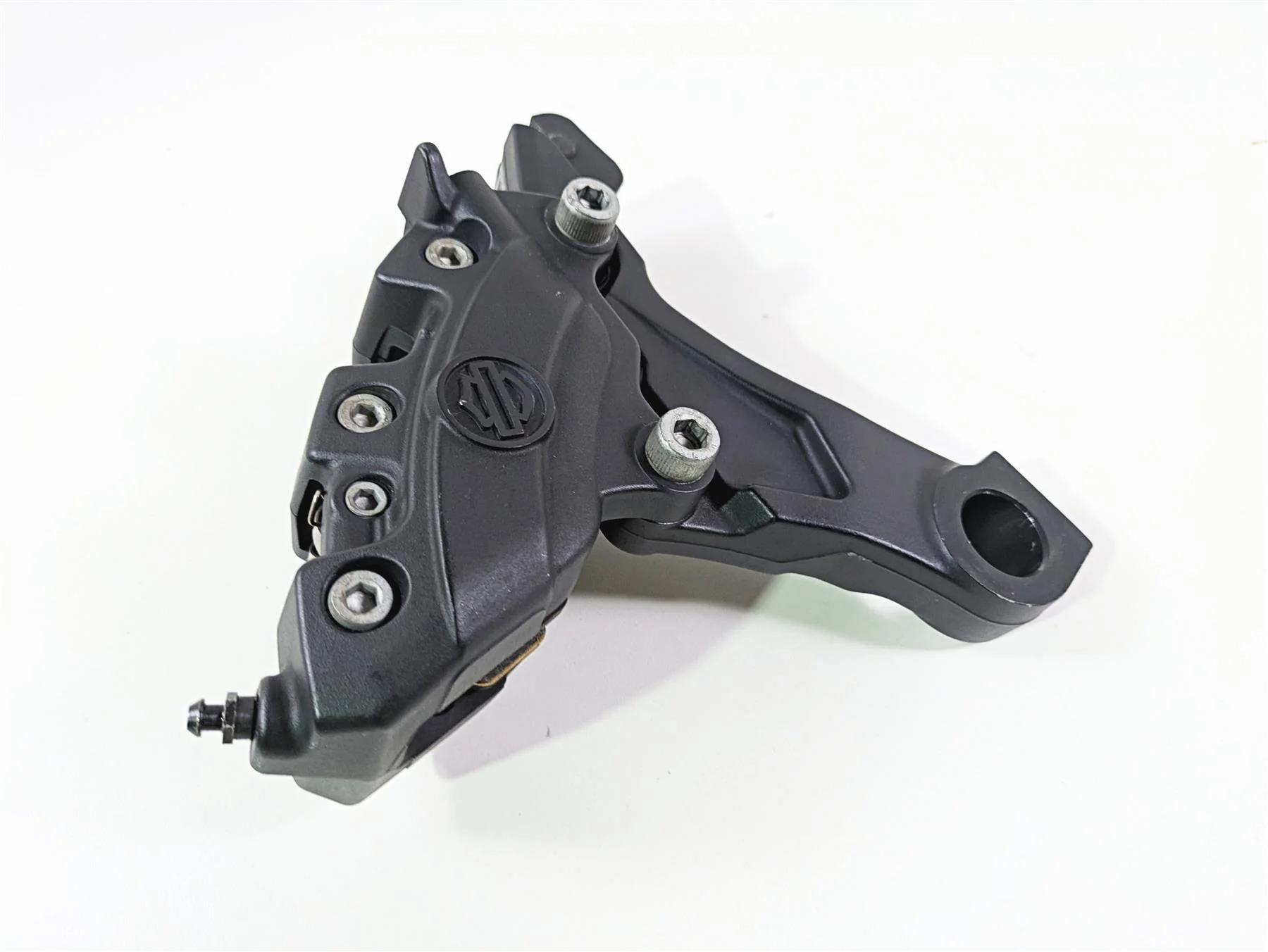 2016 Harley Touring FLHR Road King  Rear Brake Caliper & Bracket 44080-08C - Image 5