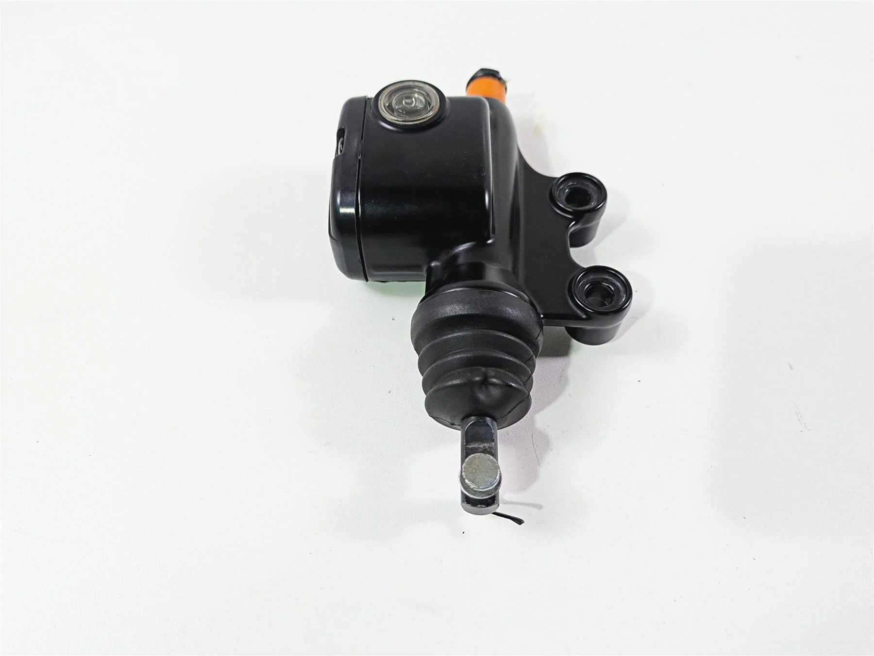 2016 Harley Touring FLHR Road King  Rear Brake Master Cylinder Brembo 41700028A - Image 4