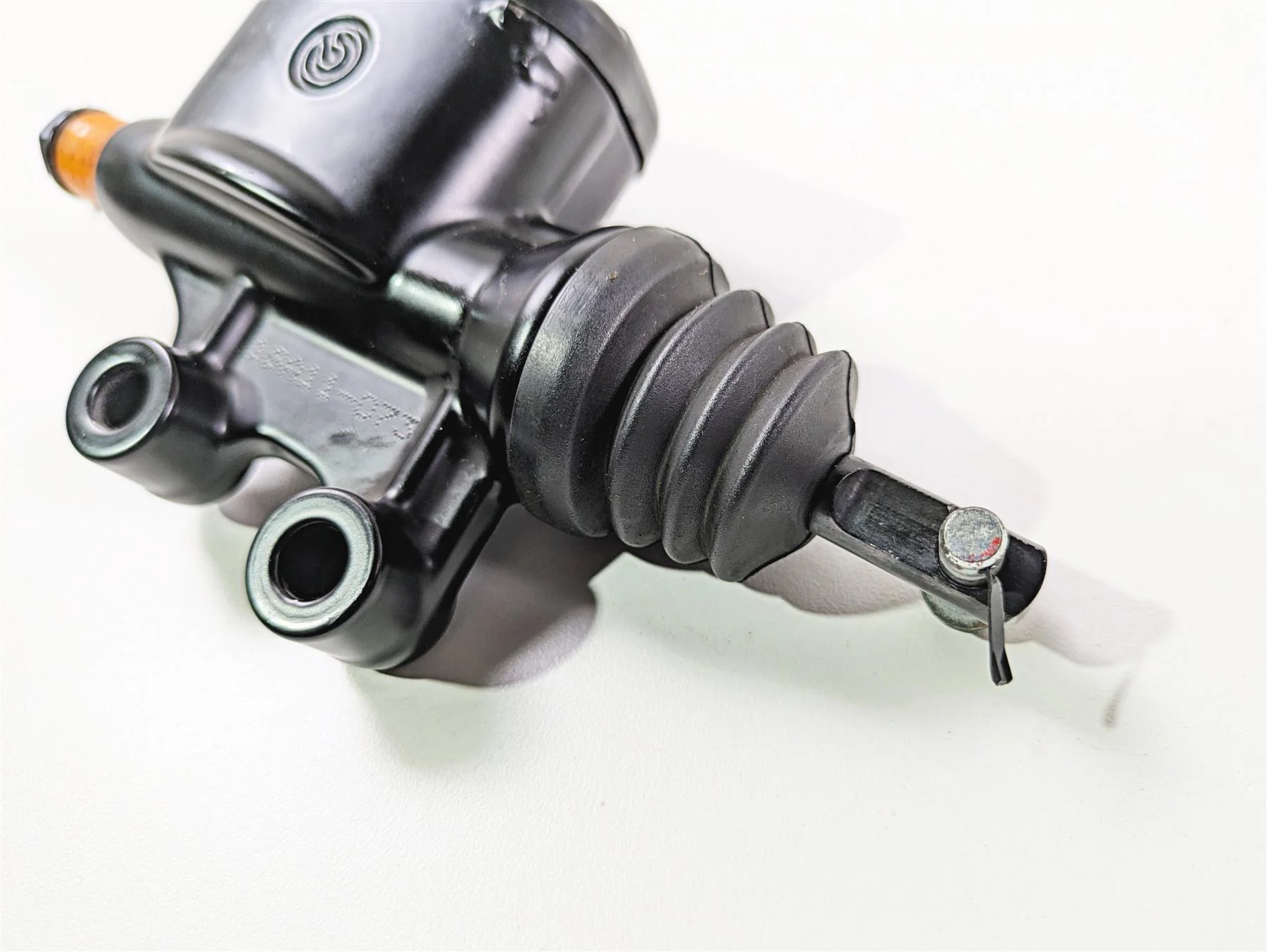 2016 Harley Touring FLHR Road King  Rear Brake Master Cylinder Brembo 41700028A - Image 8