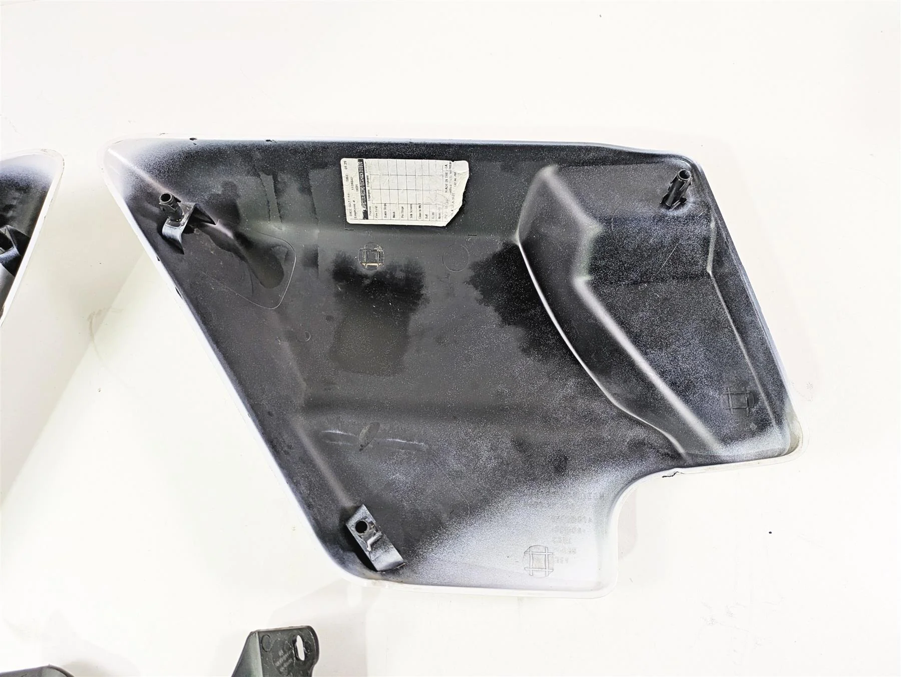 2016 Harley Touring FLHR Road King  Side Cover Deflector Set 66048-09A 66250-09 - Image 6