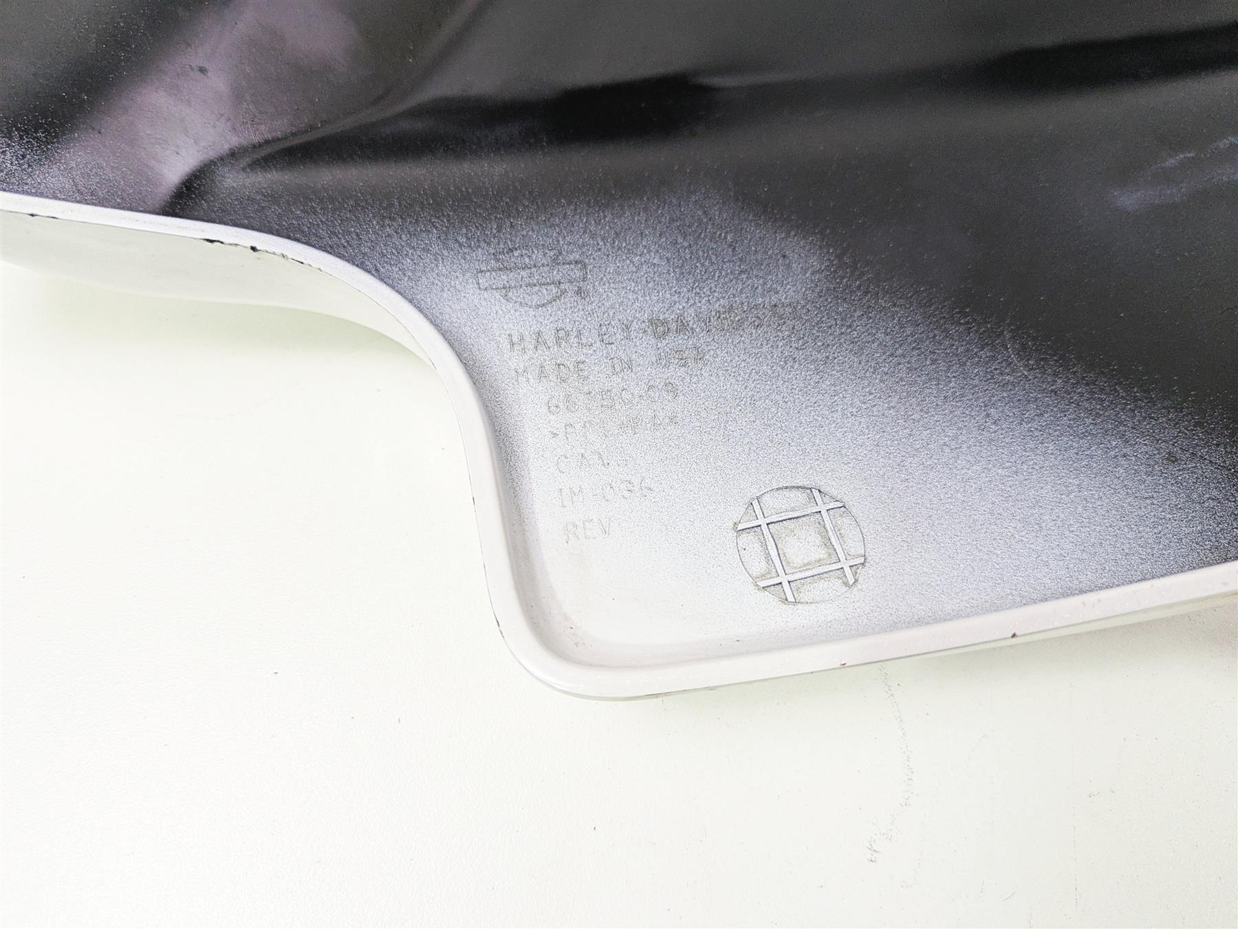 2016 Harley Touring FLHR Road King  Side Cover Deflector Set 66048-09A 66250-09 - Image 8
