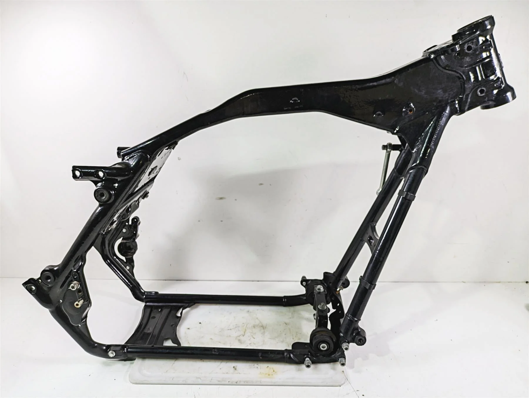 2016 Harley Touring FLHR Road King Straight Frame Chassis With Texas Salvage Title 47900-14BHP