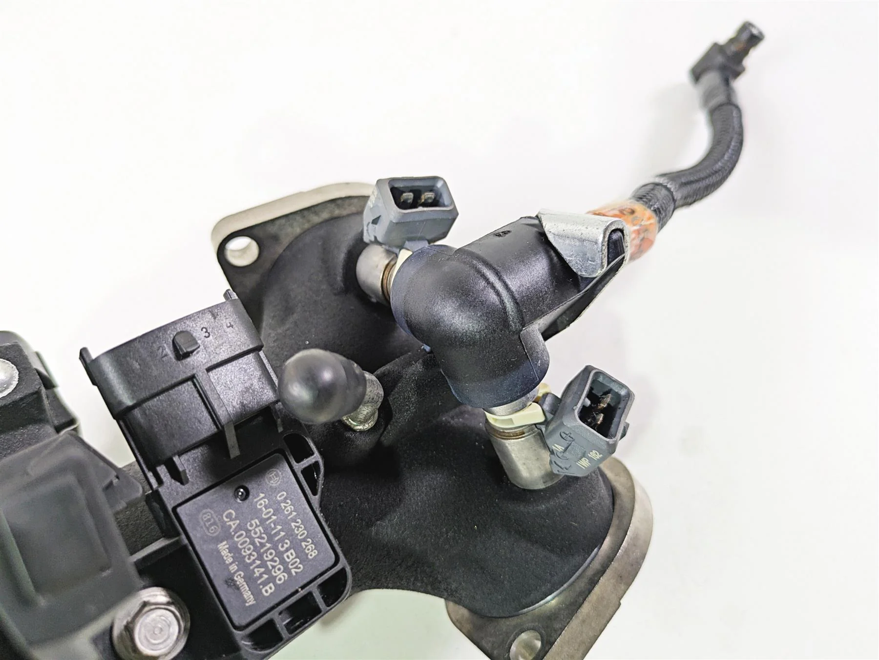 2016 Harley Touring FLHR Road King  Throttle Body Fuel Injection 27710-11 - Image 6