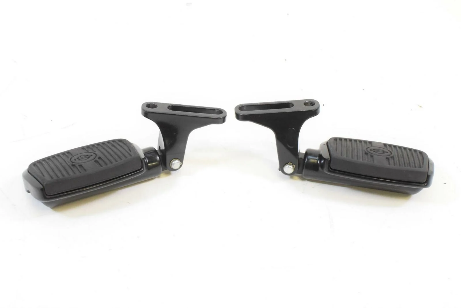 2016 Harley Touring FLHTCU Electra Glide Rear Passenger Footpeg Set 52719-10 - Image 5