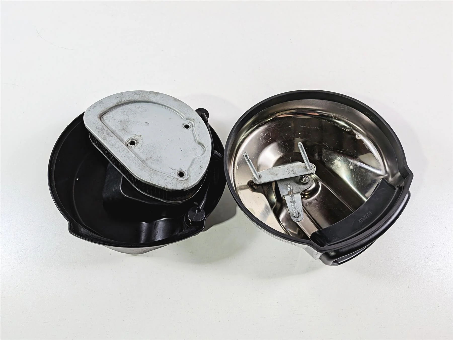 2016 Harley Touring FLHX Street Glide High Output Air Filter 29000033A - Image 10