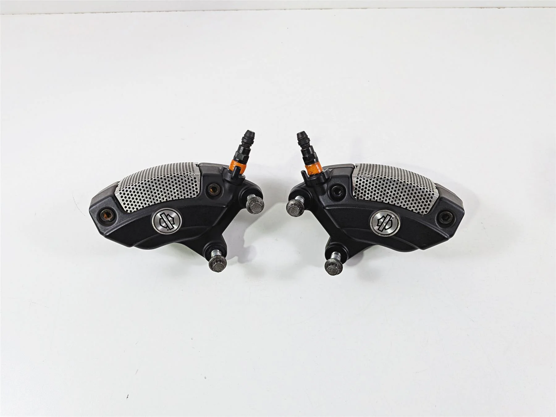 2016 Harley Touring FLHX Street Glide Brembo Front Brake Caliper Set 43027-08