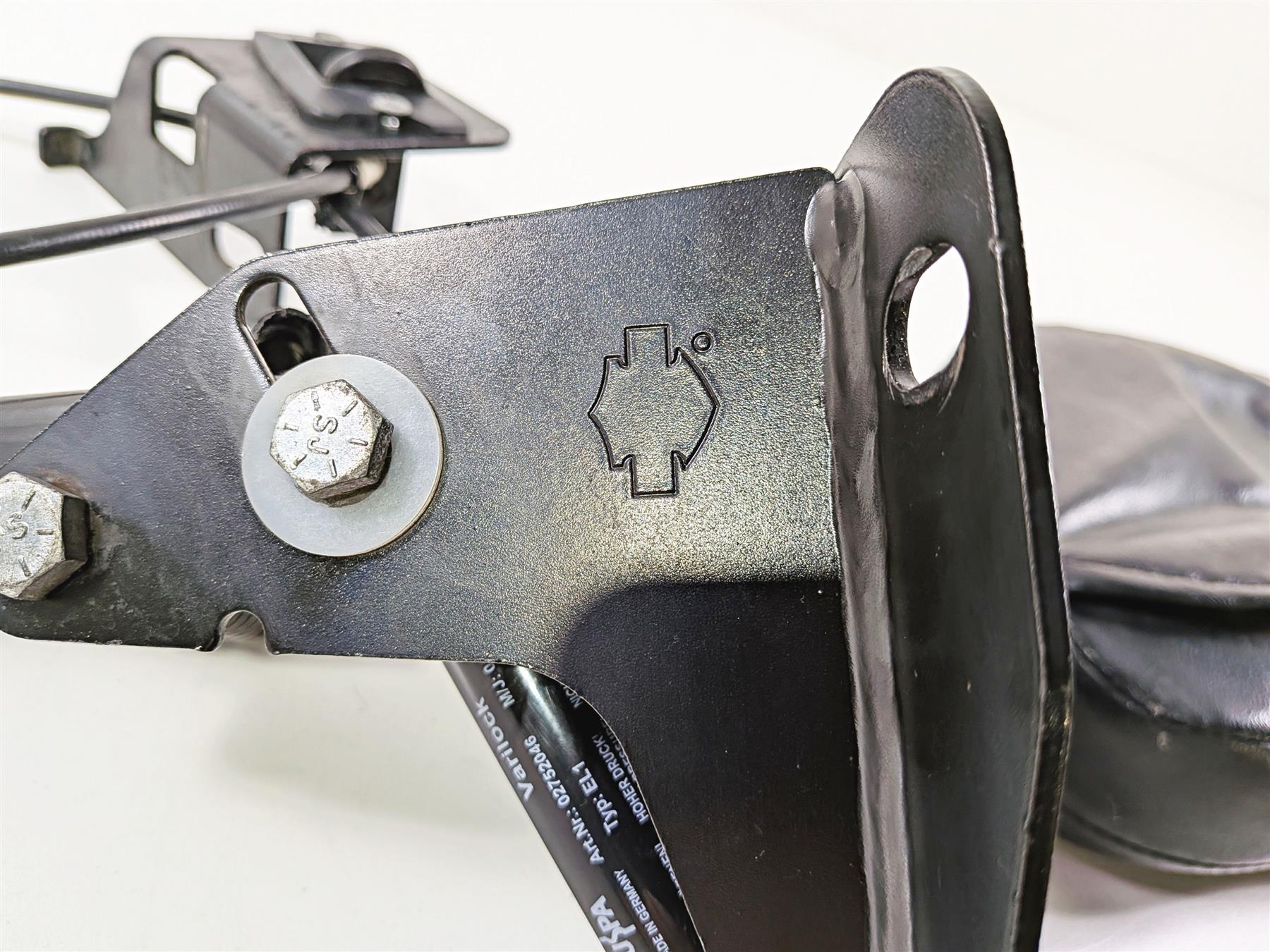 2016 Harley Touring FLHX Street Glide Driver Seat Backrest Mounting Kit 52589-09 - Image 14