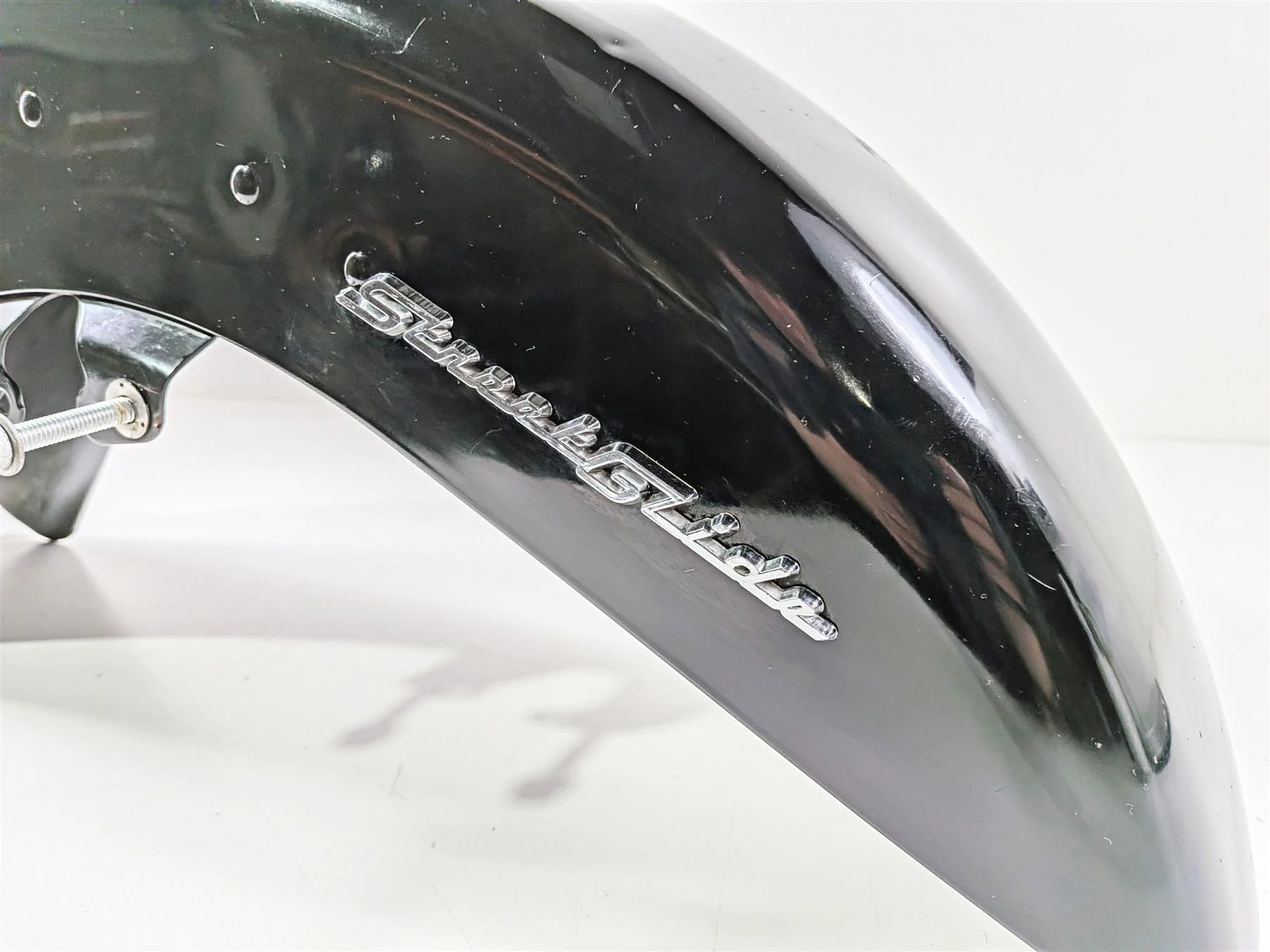 2016 Harley Touring FLHX Street Glide Front Fender Black 58900009 - Image 11