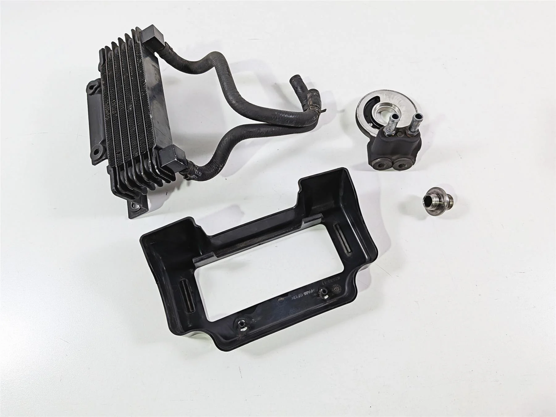 2016 Harley Touring FLHX Street Glide Oil Cooler + Cover & Flange Set 63083-11A
