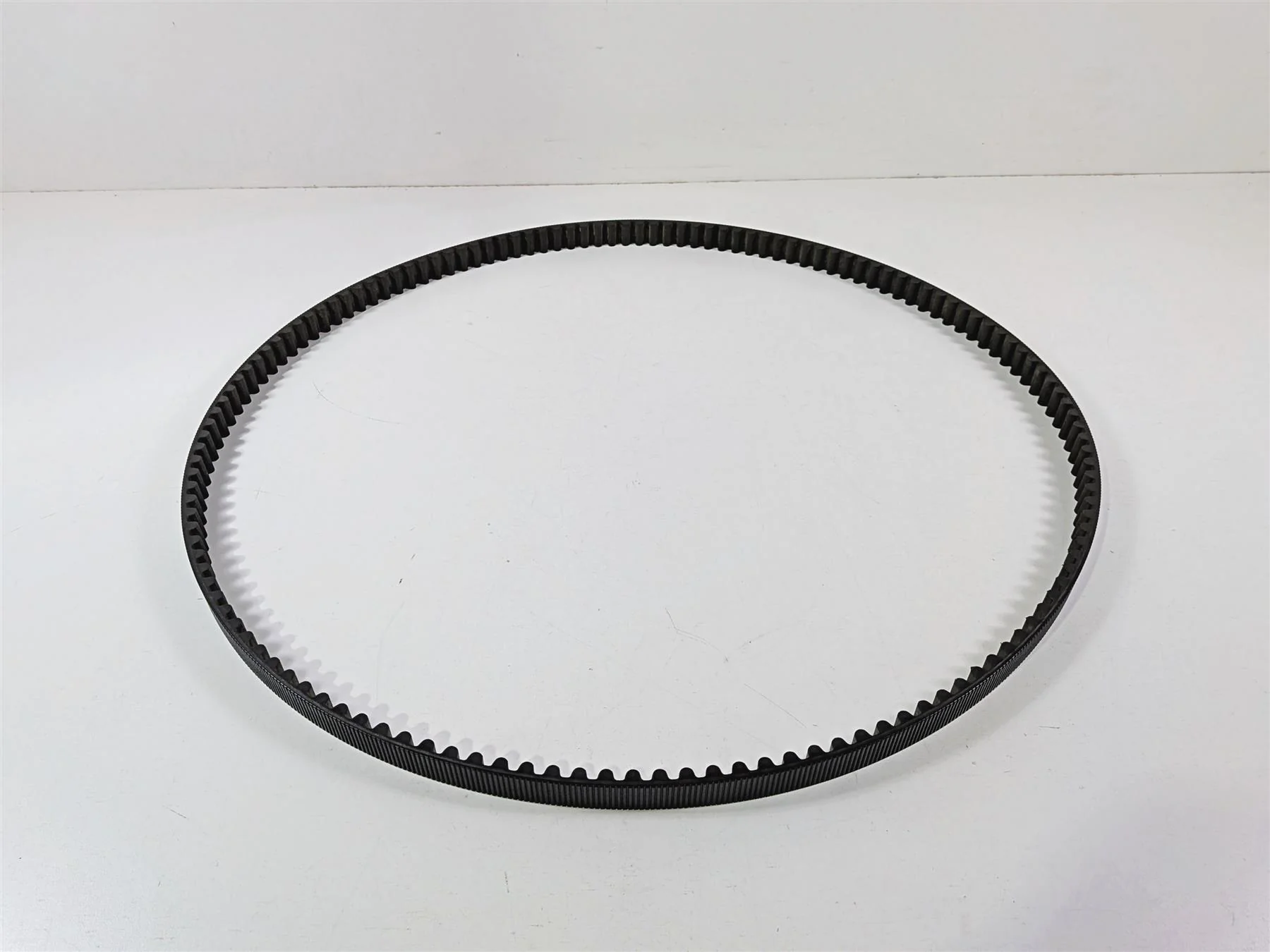 2016 Harley Touring FLHX Street Glide Rear Drive Belt 140T 24mm 40024-09A