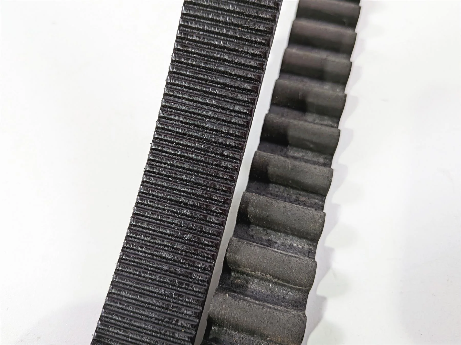 2016 Harley Touring FLHX Street Glide Rear Drive Belt 140T 24mm 40024-09A - Image 10