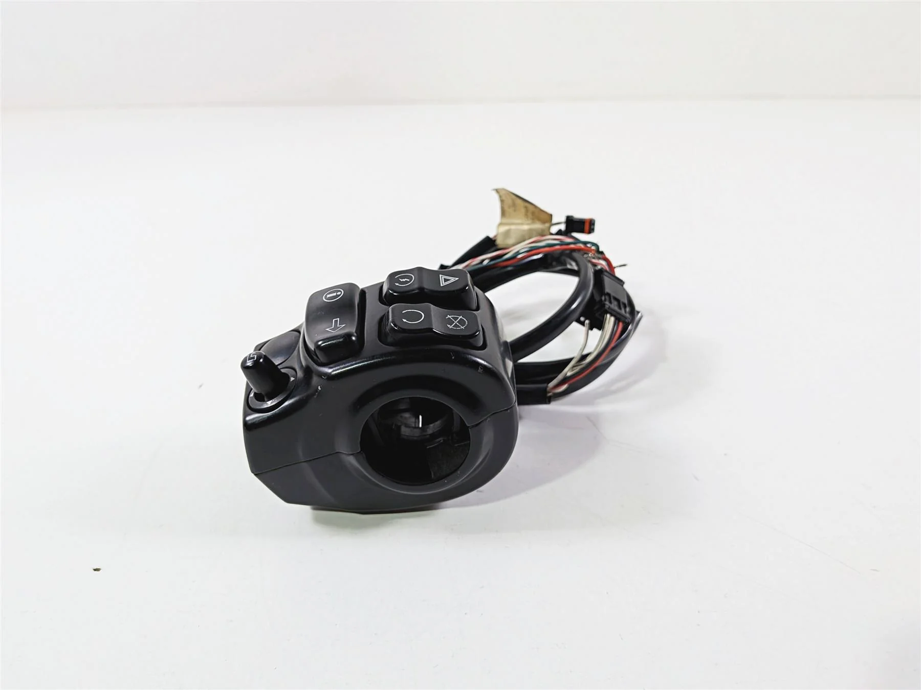 2016 Harley Touring FLHX Street Glide Right Hand Control Switch 71500129B - Image 5