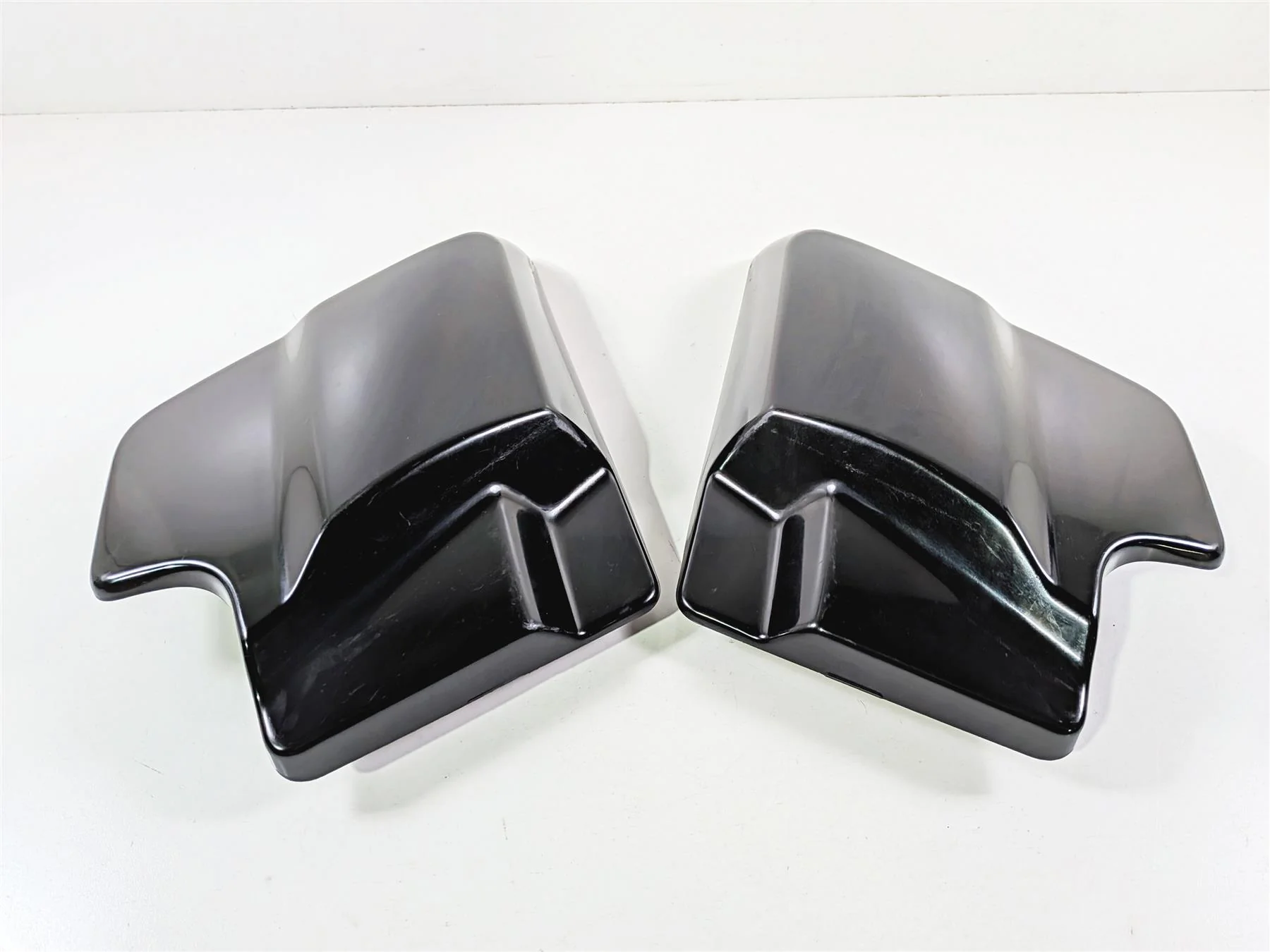 2016 Harley Touring FLHX Street Glide Side Cover Fairing Set 66250-09 66048-09A - Image 16