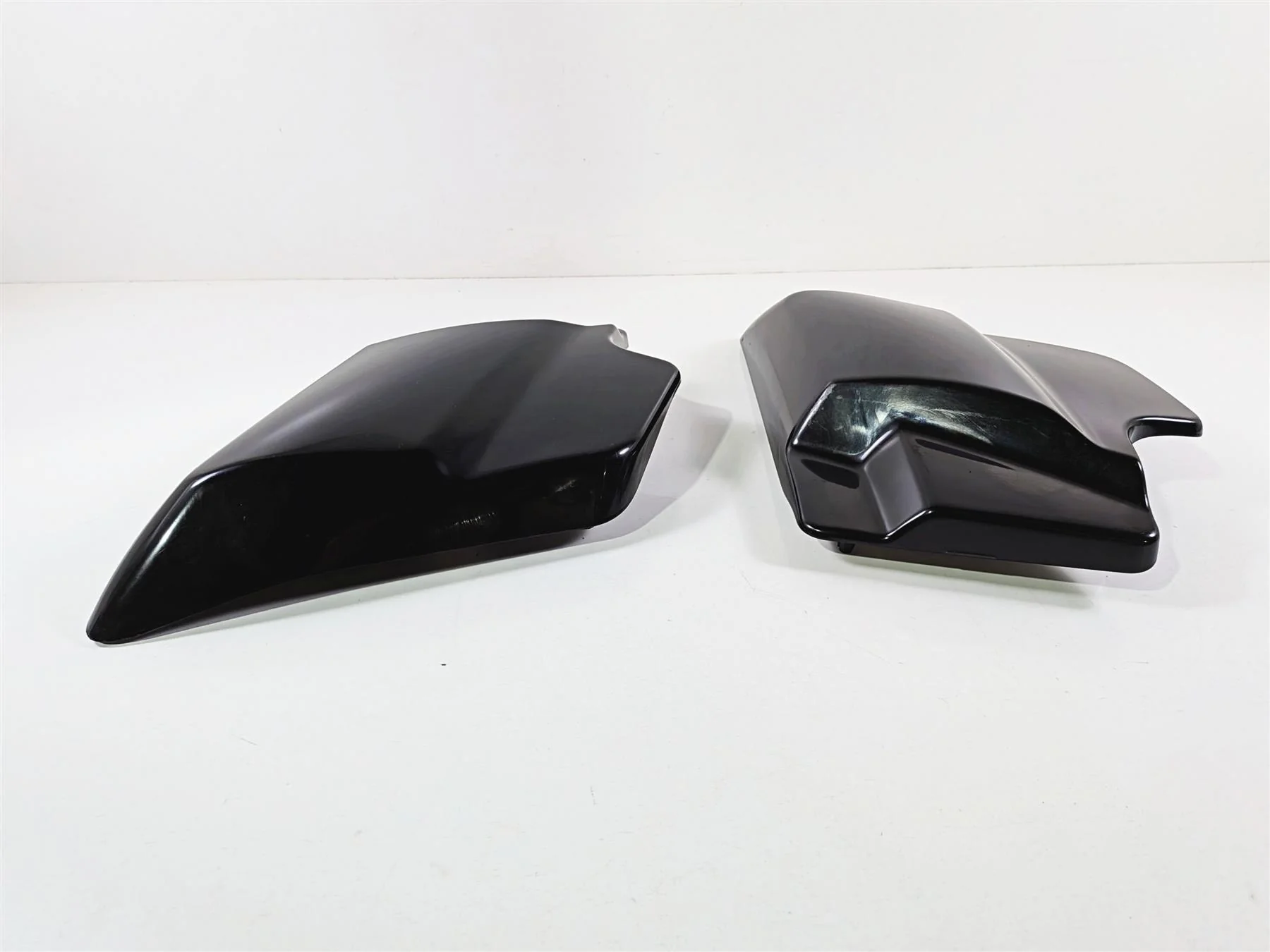 2016 Harley Touring FLHX Street Glide Side Cover Fairing Set 66250-09 66048-09A - Image 5