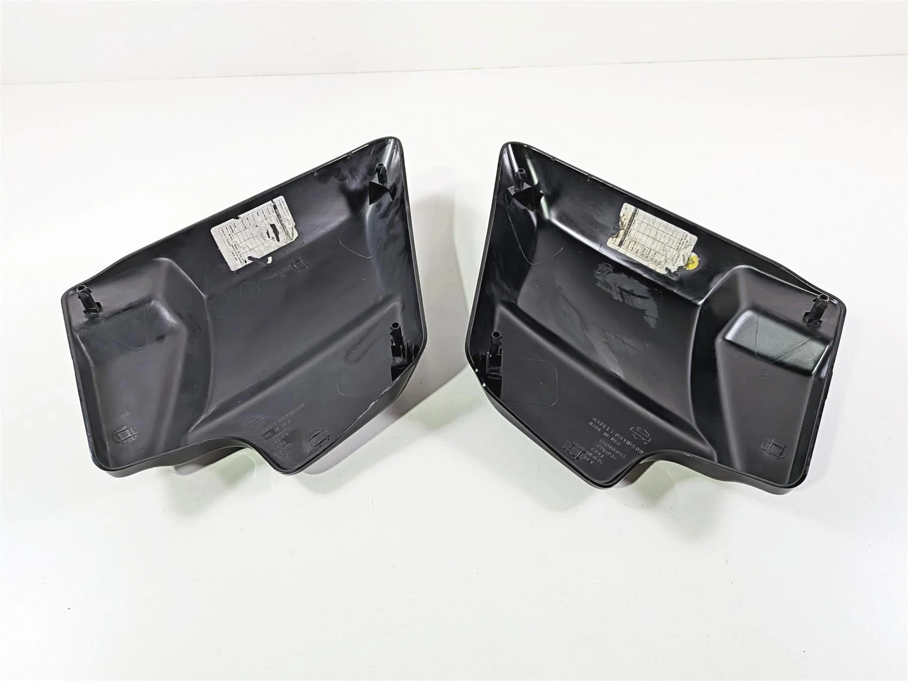 2016 Harley Touring FLHX Street Glide Side Cover Fairing Set 66250-09 66048-09A - Image 8