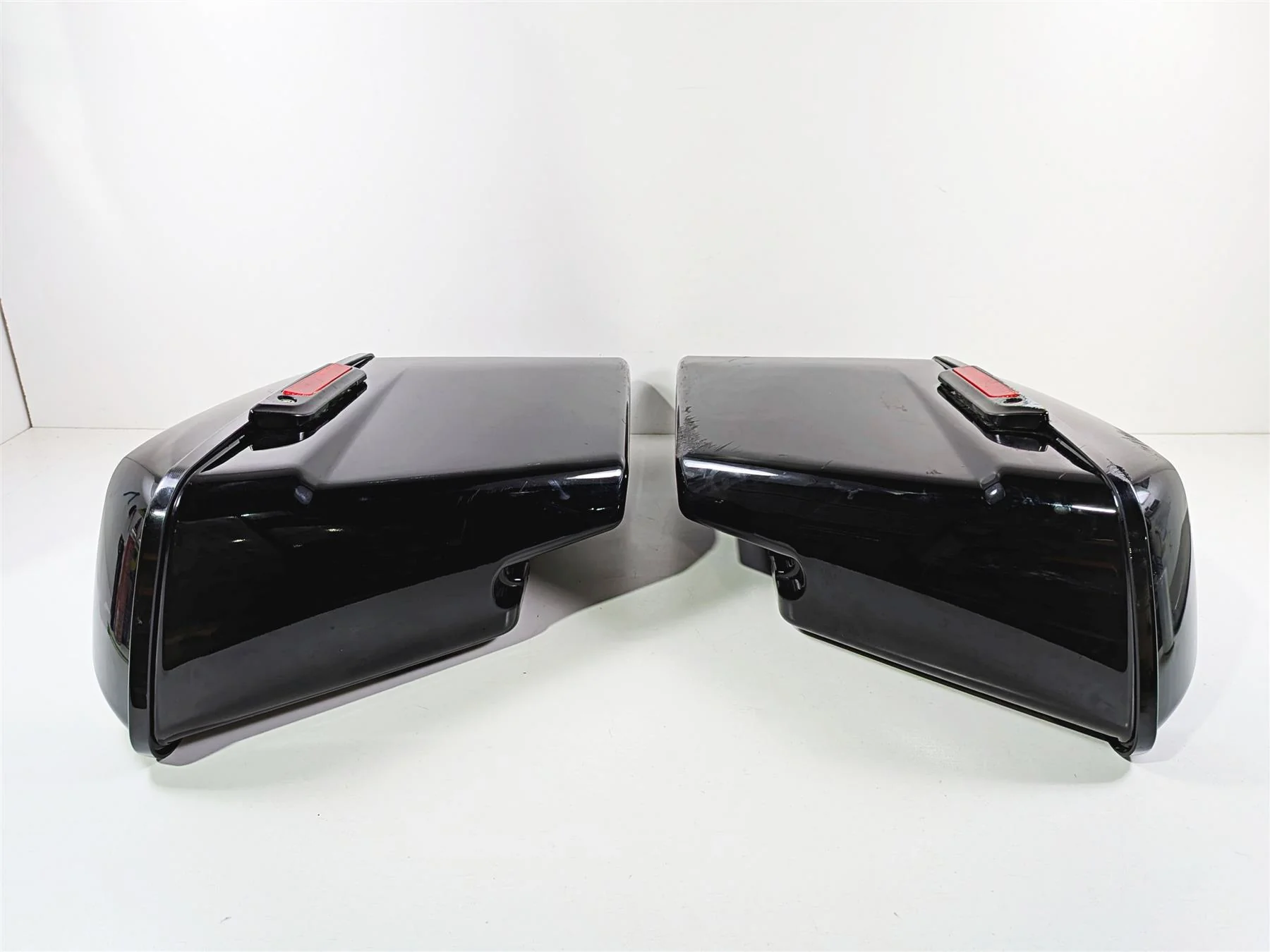 2016 Harley Touring FLHX Street Glide Strechted Saddle Bag Set - Read - Image 9