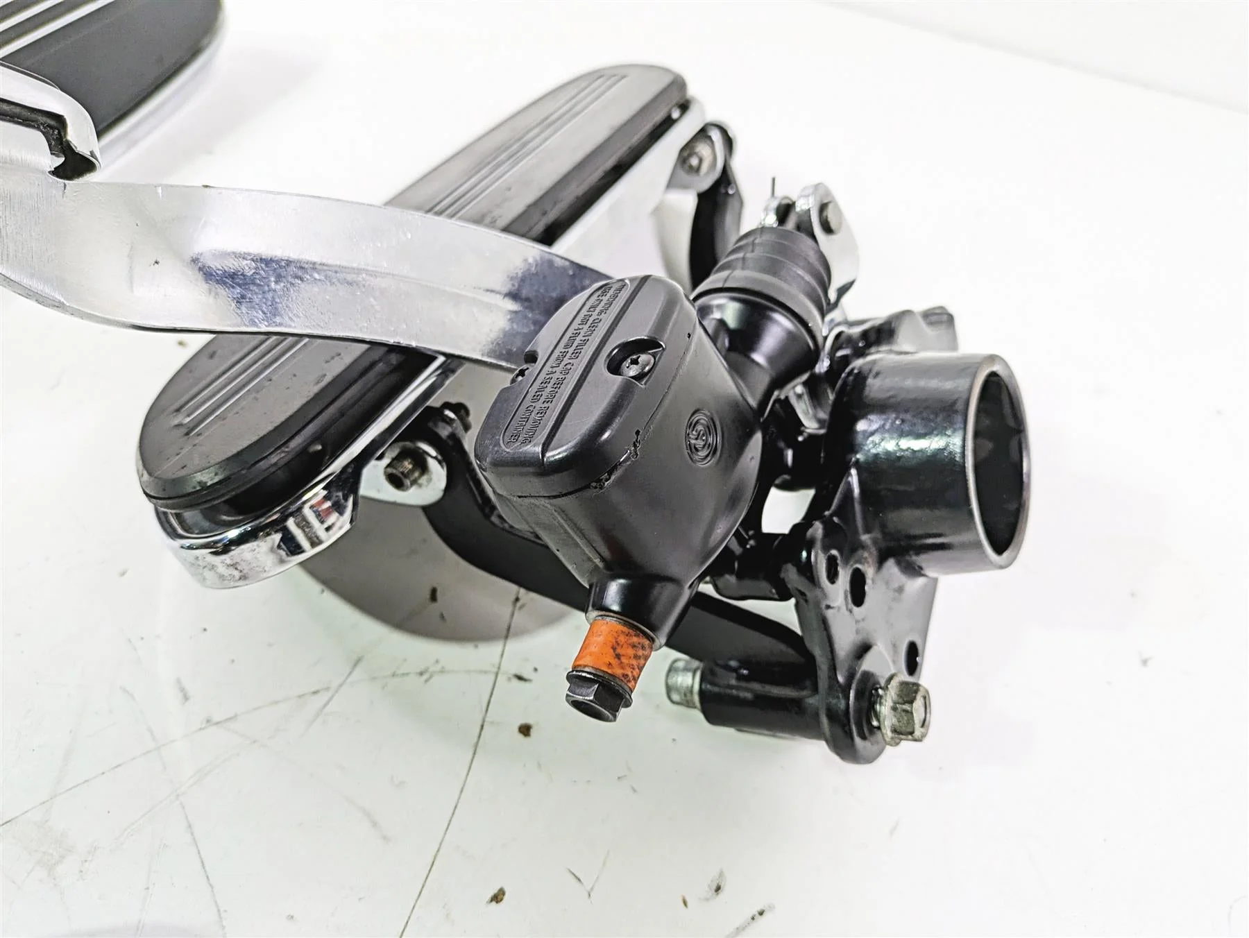 2016 Harley Touring FLTRX Road Glide Complete Front Rear Floorboard Set 50683-04 - Image 6