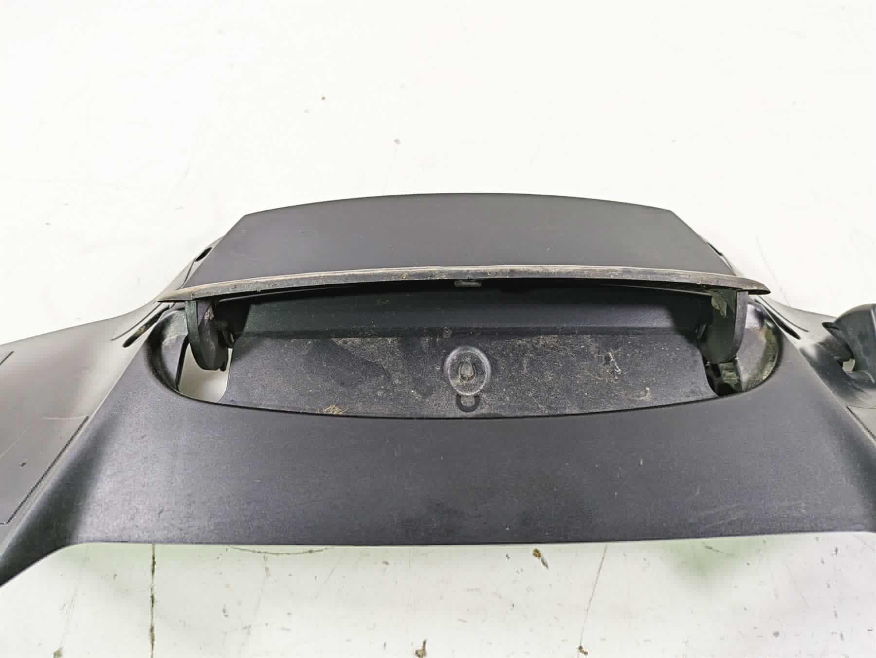 2016 Harley Touring FLTRX Road Glide Front Air Vent Cover Fairing 29200044 - Image 8