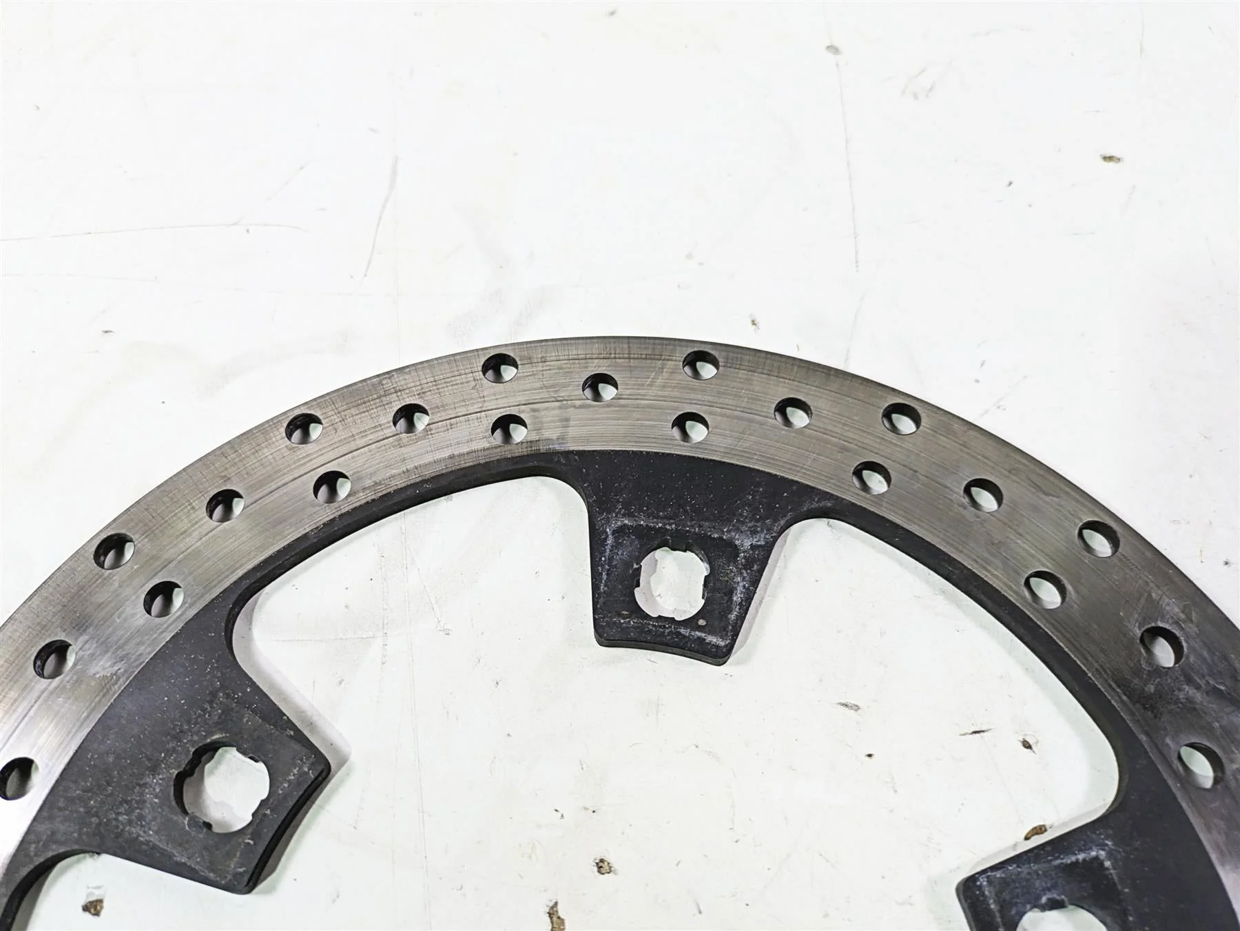2016 Harley Touring FLTRX Road Glide Front Brake Rotor Set 41500017 - Image 4