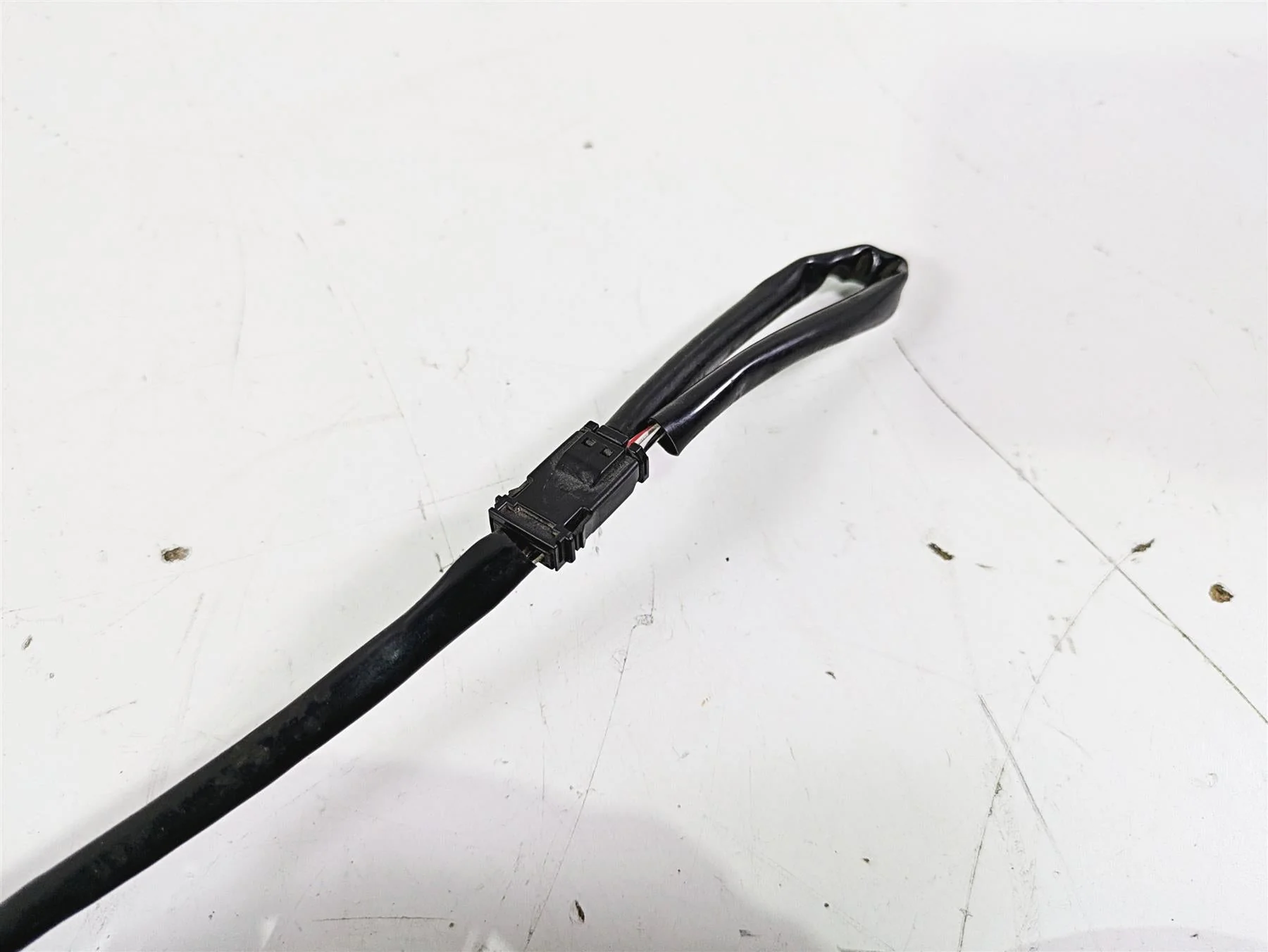 2016 Harley Touring FLTRX Road Glide Front Fairing Wiring Harness Loom 69200122 - Image 12