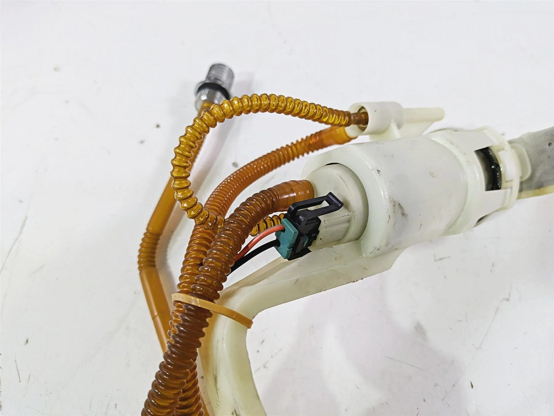 2016 Harley Touring FLTRX Road Glide Fuel Gas Petrol Pump 75069-08C 62908-08 - Image 12