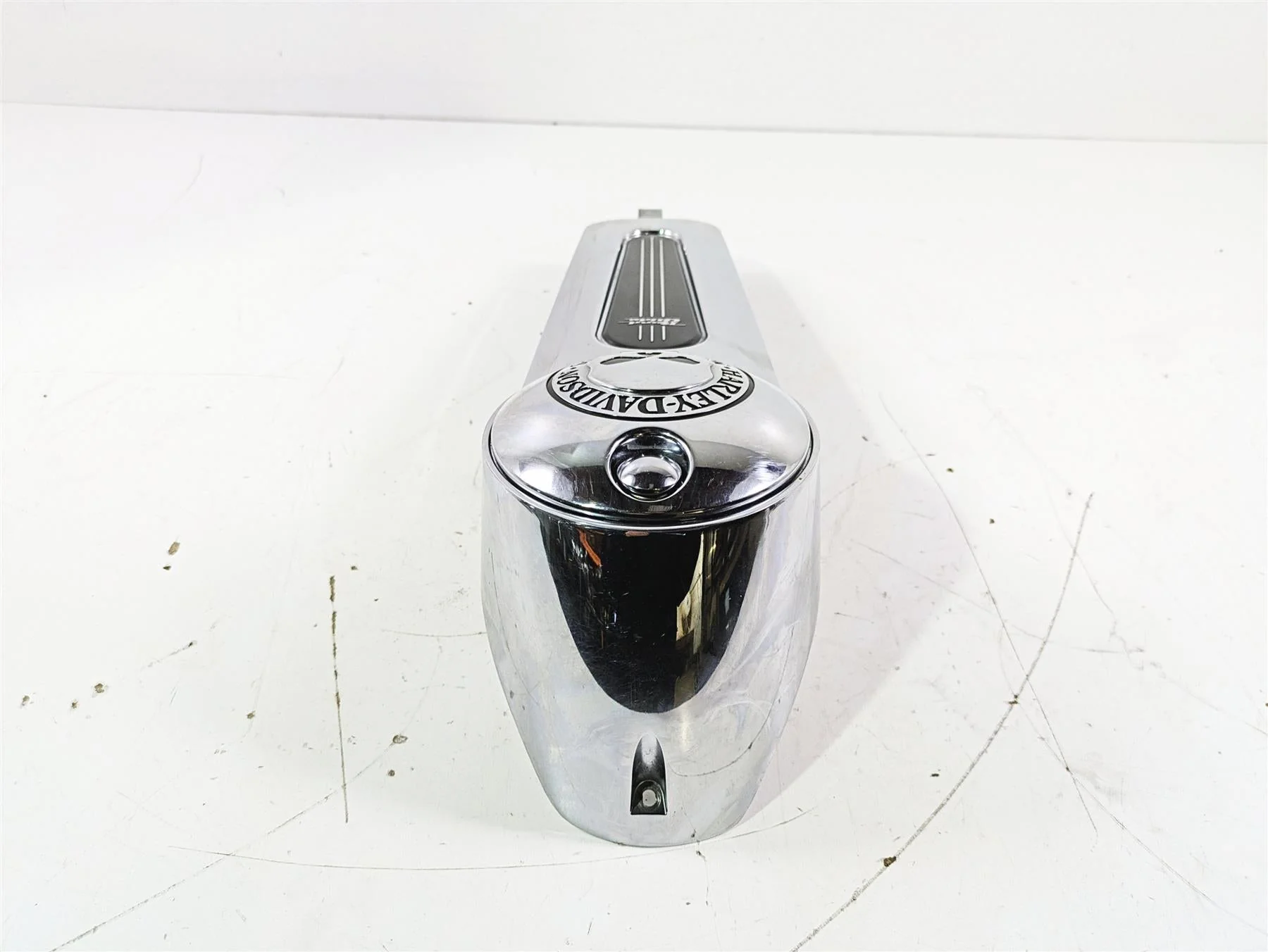 2016 Harley Touring FLTRX Road Glide Fuel Gas Petrol Tank Console 69214-08 - Image 4