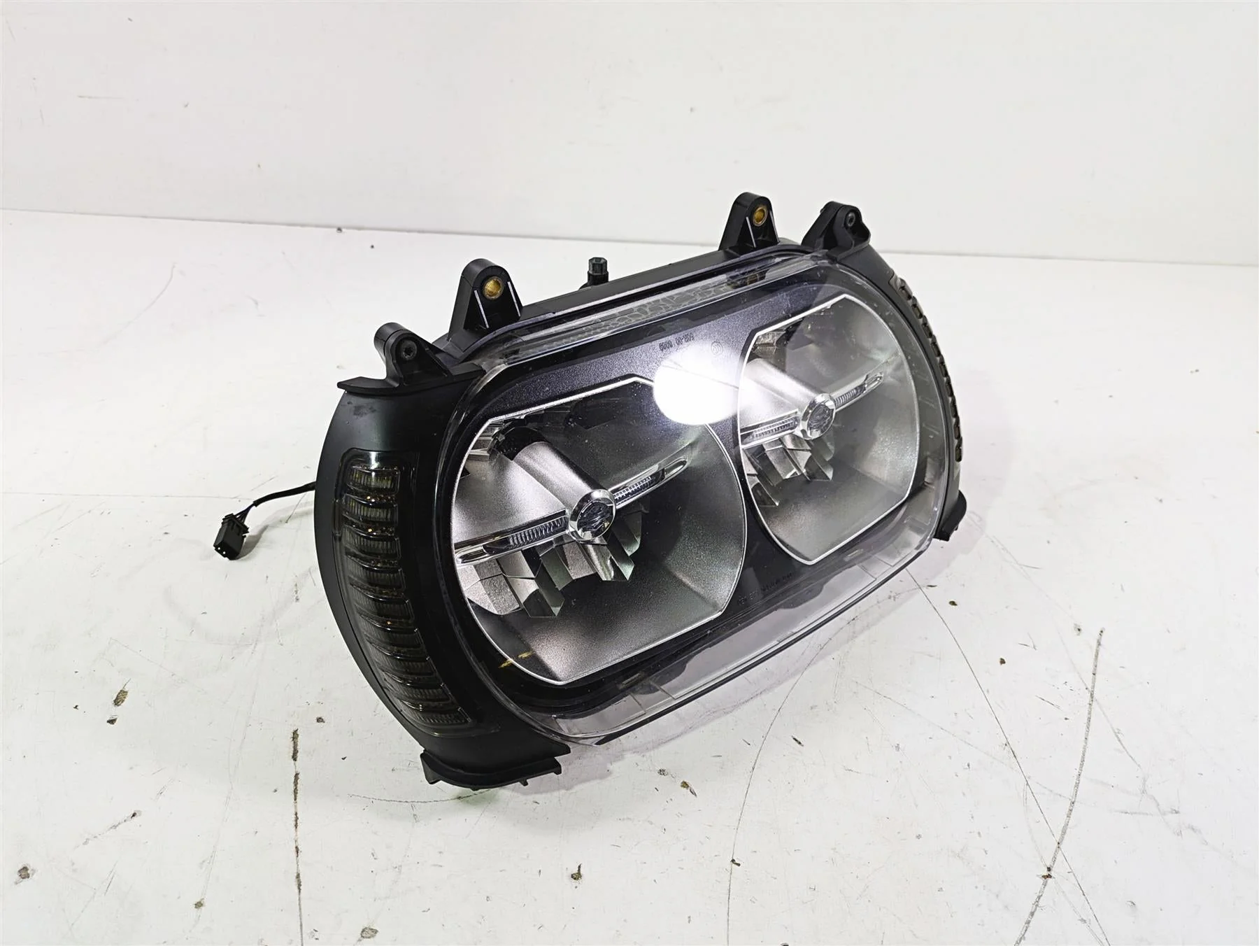 2016 Harley Touring FLTRX Road Glide Headlight Head Light Lamp 67700199 - Image 12