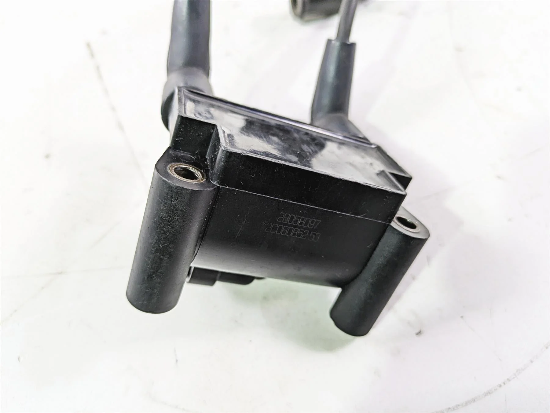 2016 Harley Touring FLTRX Road Glide Ignition Coil & Wires Set Delphi 31696-07A - Image 6
