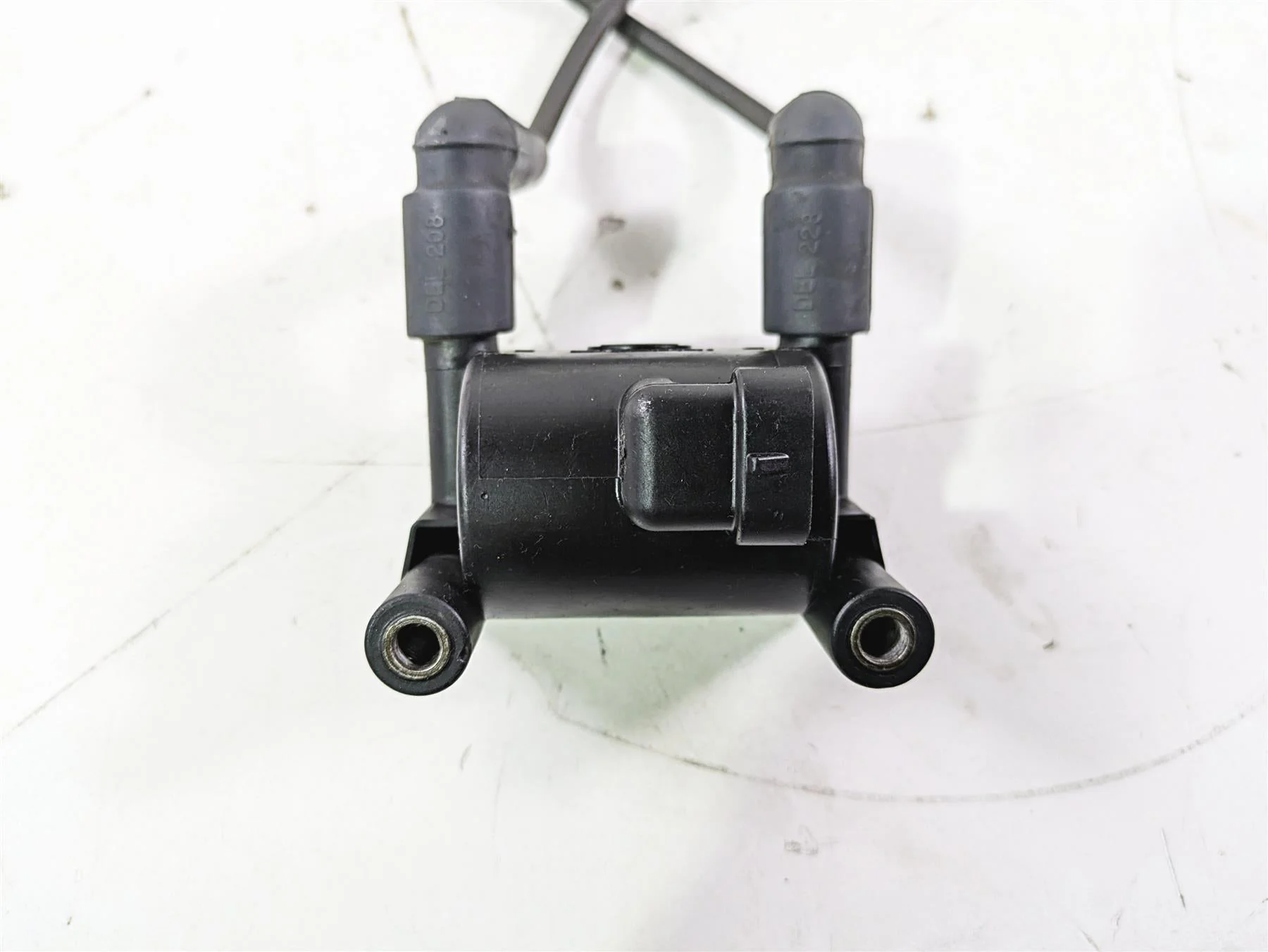 2016 Harley Touring FLTRX Road Glide Ignition Coil & Wires Set Delphi 31696-07A - Image 8