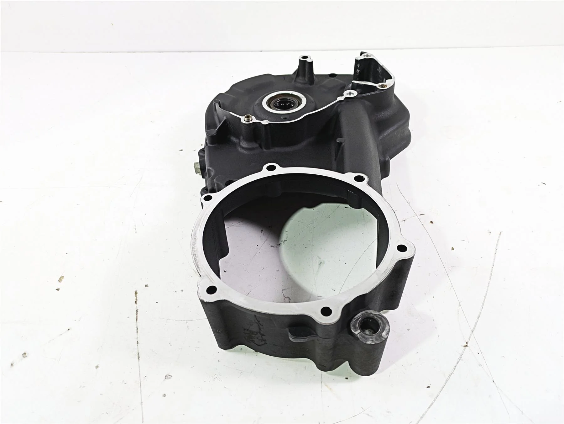 2016 Harley Touring FLTRX Road Glide Inner Primary Drive Clutch Cover 60677-07A - Image 3