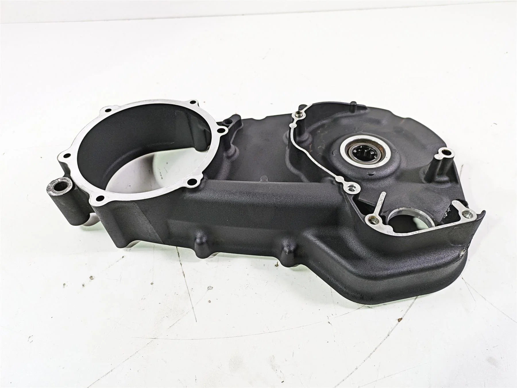 2016 Harley Touring FLTRX Road Glide Inner Primary Drive Clutch Cover 60677-07A - Image 4