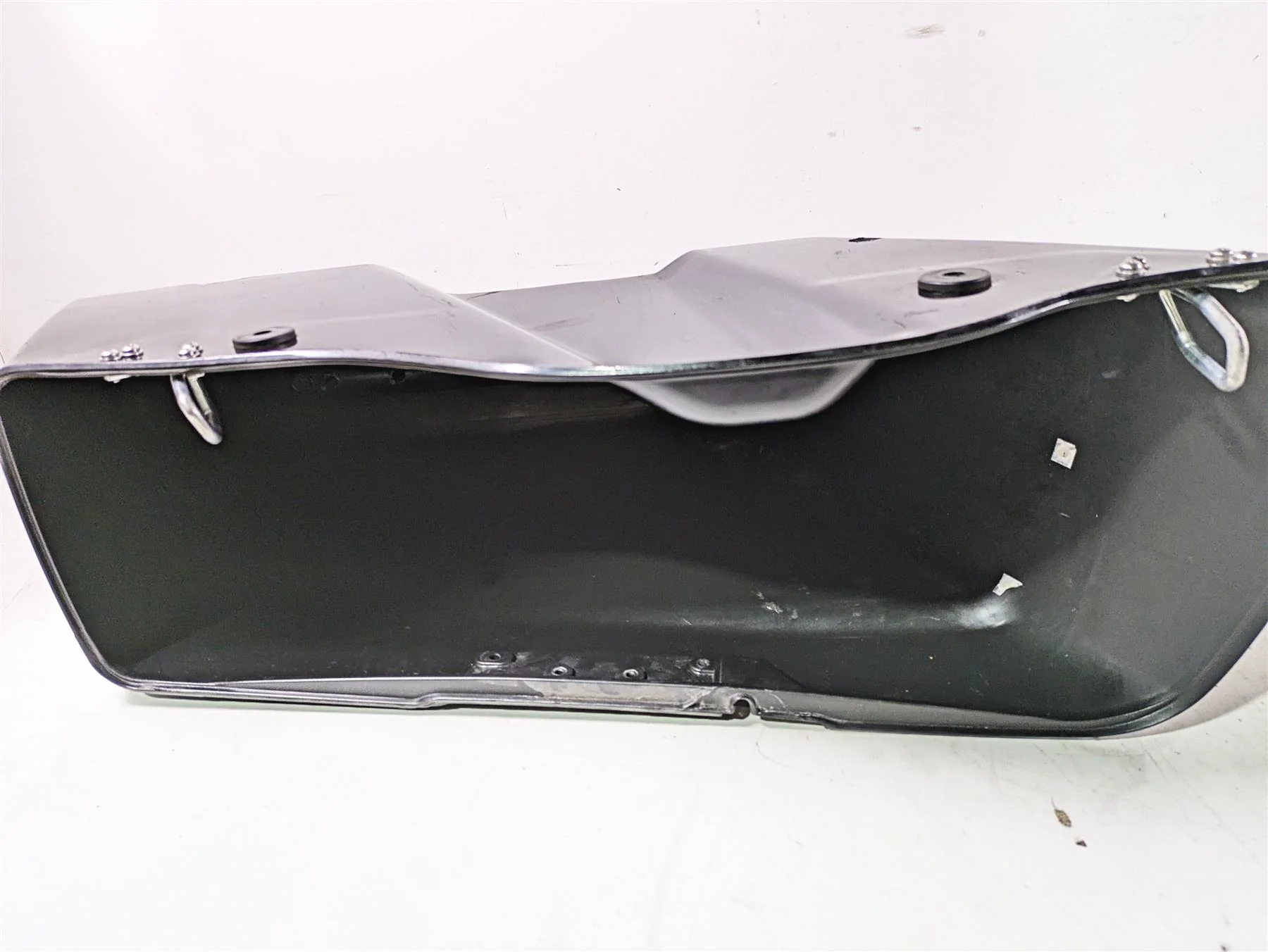 2016 Harley Touring FLTRX Road Glide Left Right Lower Stretched Saddle Bag Set - Image 7