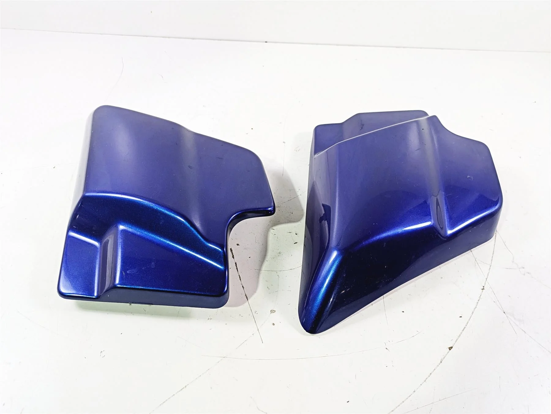 2016 Harley Touring FLTRX Road Glide Side Cover Fairing Set 66048-09A 66250-09