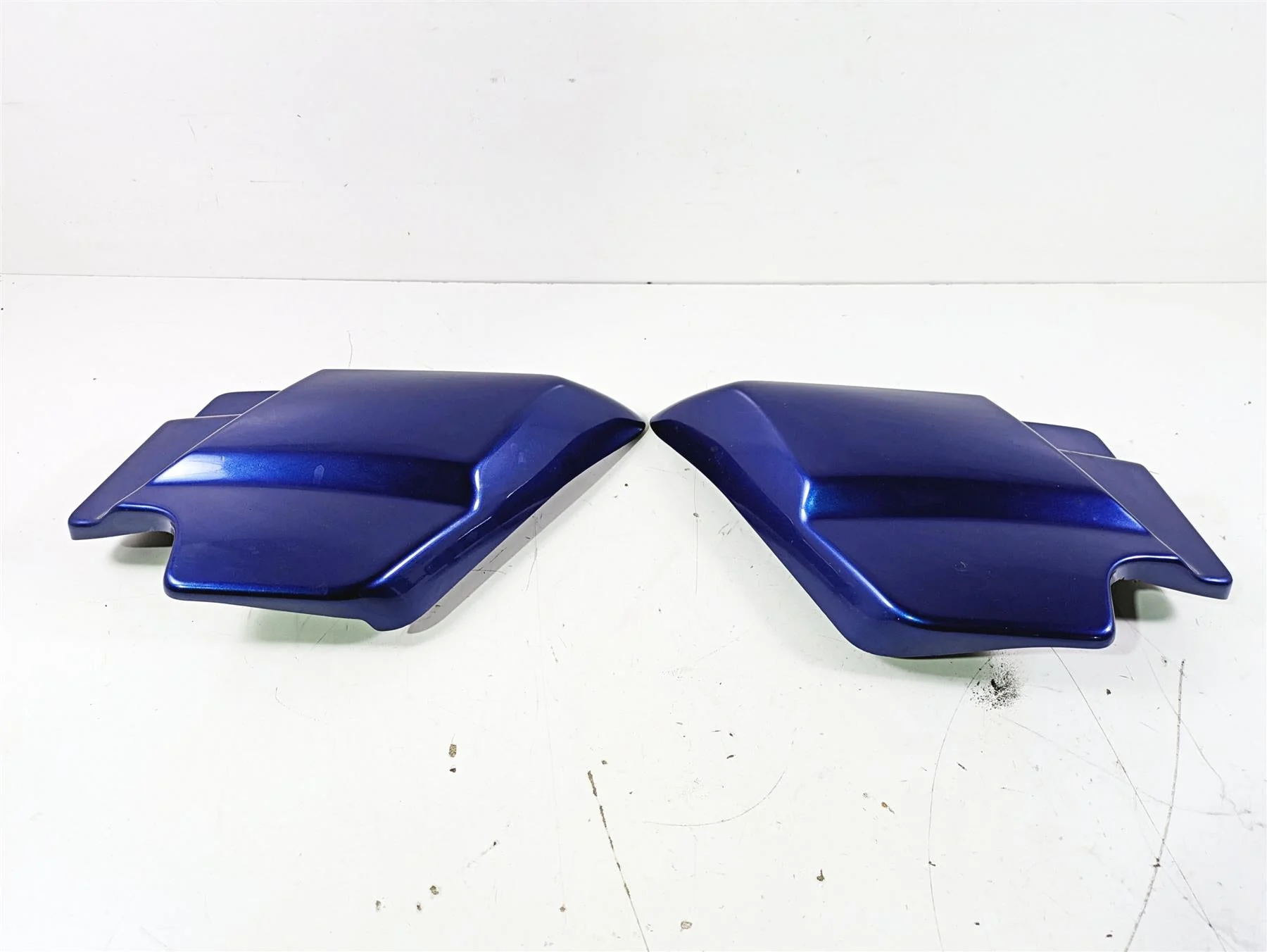 2016 Harley Touring FLTRX Road Glide Side Cover Fairing Set 66048-09A 66250-09 - Image 10