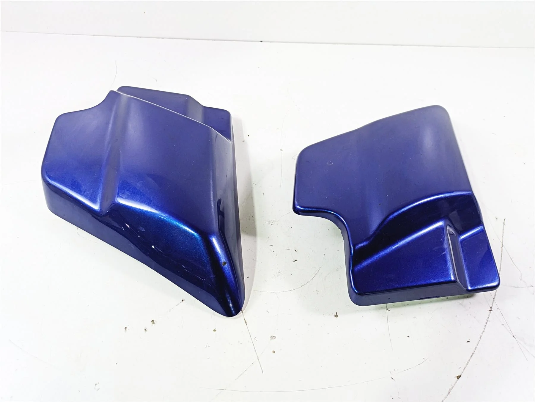 2016 Harley Touring FLTRX Road Glide Side Cover Fairing Set 66048-09A 66250-09 - Image 11