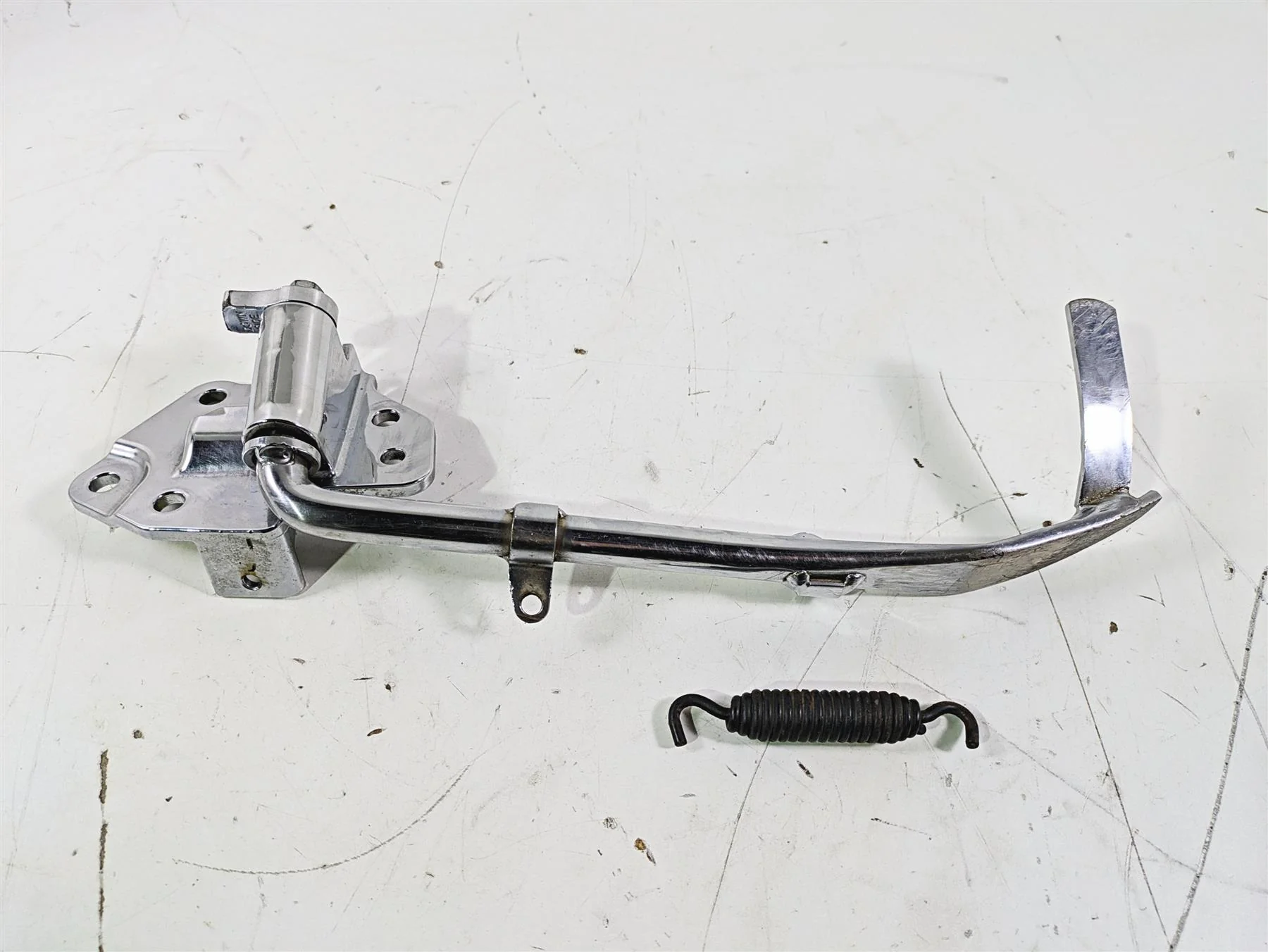 2016 Harley Touring FLTRX Road Glide Side Kick Stand Kickstand 50075-07A