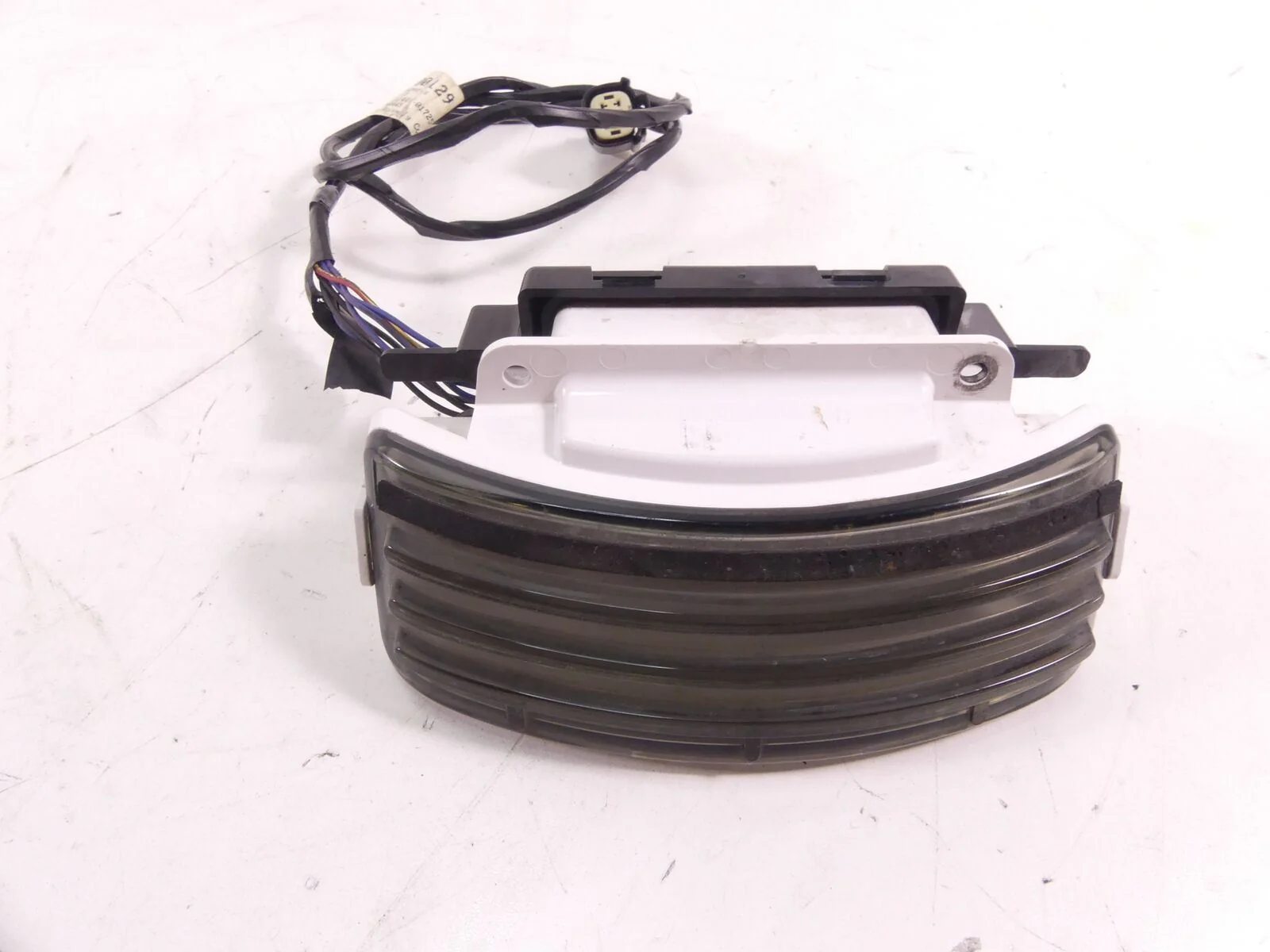 2016 Harley Touring FLTRX Road Glide Taillight Tri-Bar Rear Lamp Wiring 59600008