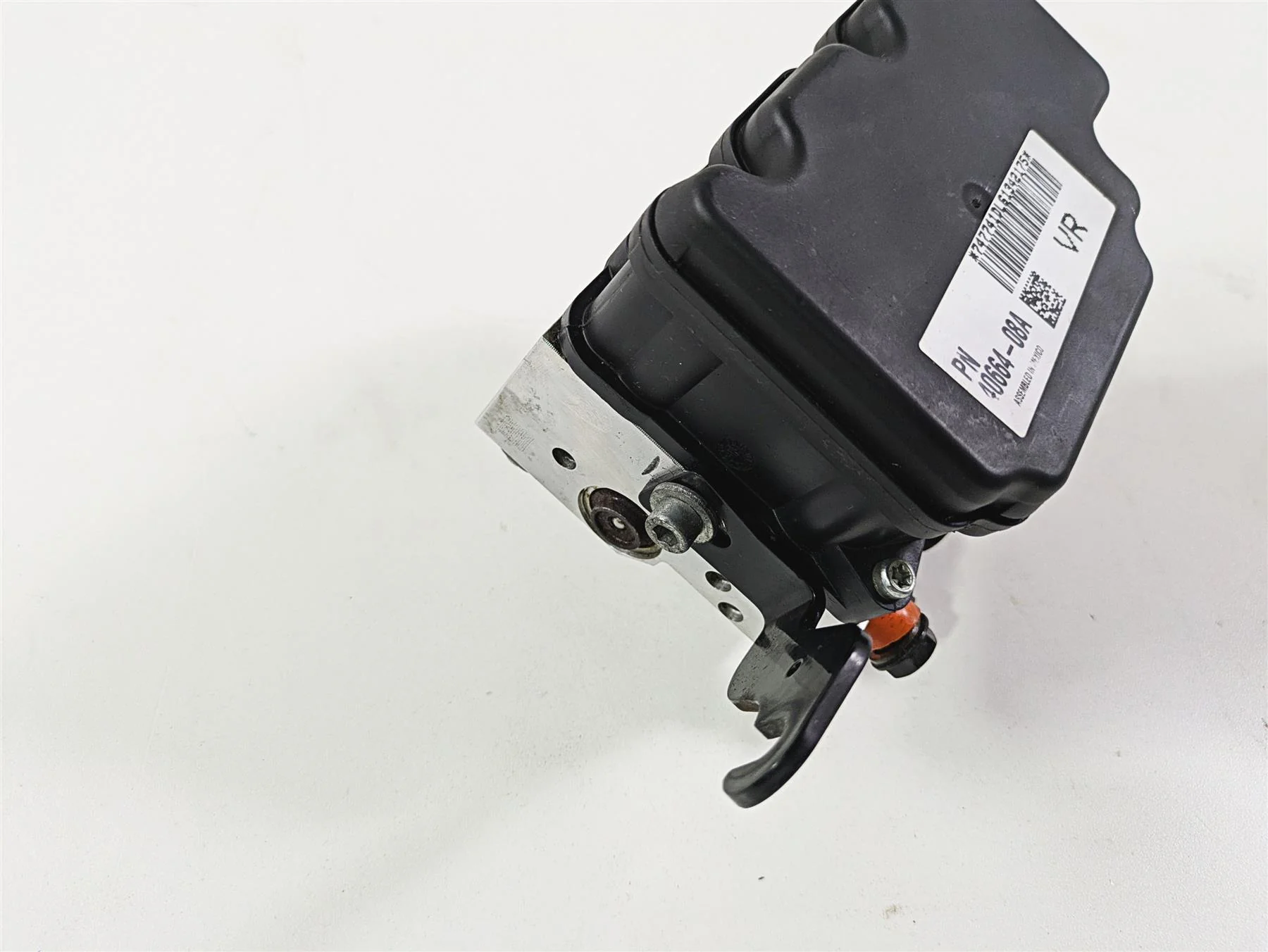 2016 Harley VRSCDX Night Rod Abs Brake Pump Module Unit 40664-08A - Image 11