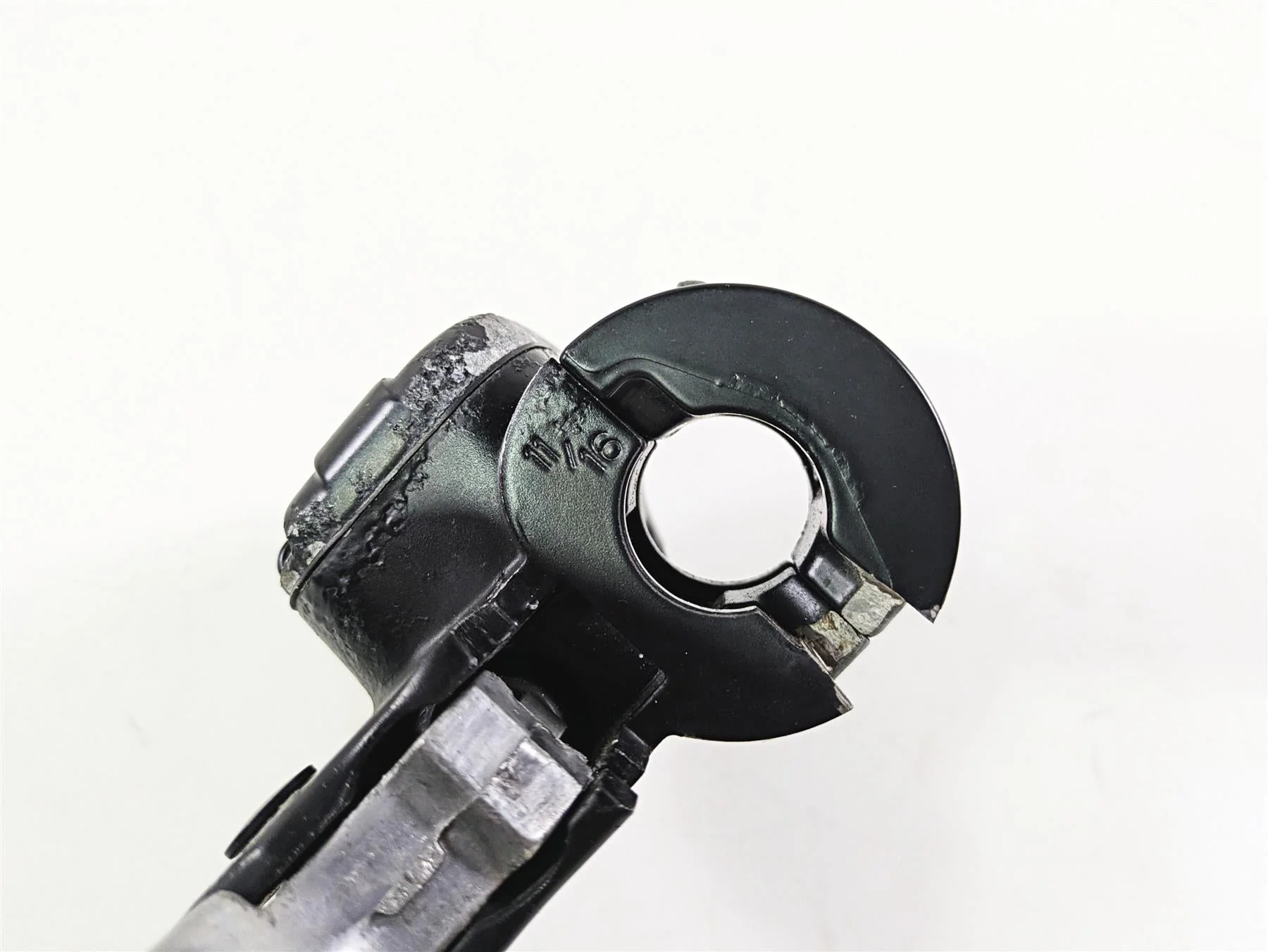 2016 Harley VRSCDX Night Rod Clutch Master Cylinder 38744-09B - Image 11