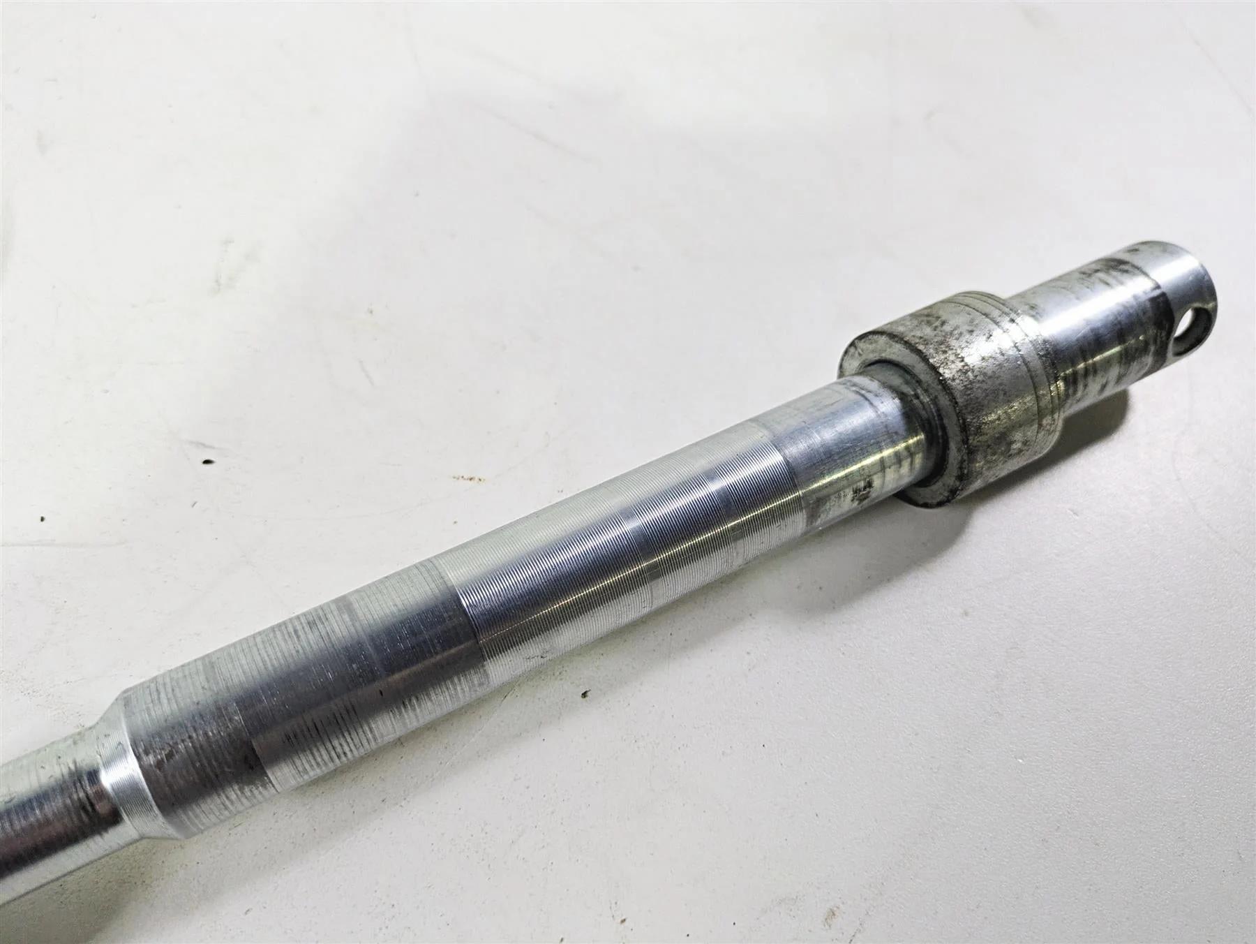 2016 Harley VRSCDX Night Rod Front Axle Wheel Spindle 25mm 41628-08 - Image 9