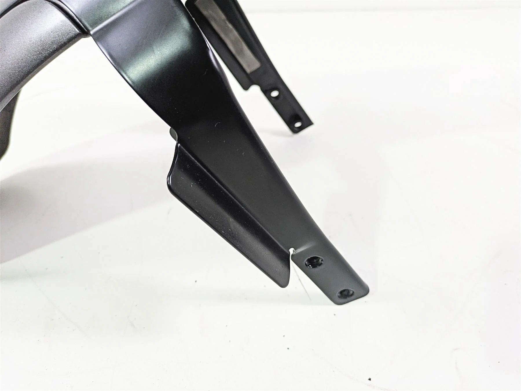 2016 Harley VRSCDX Night Rod Front Fender With Bracket 59022-07BDK - Image 4