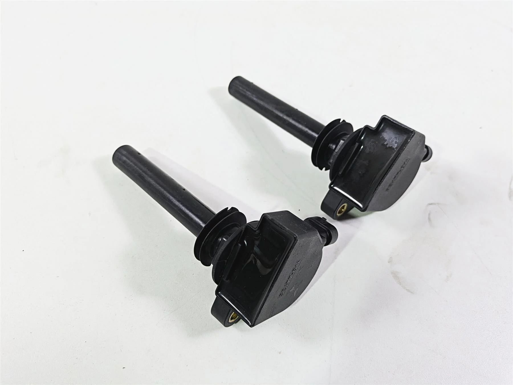 2016 Harley VRSCDX Night Rod Ignition Coil Set 32477-01A - Image 12